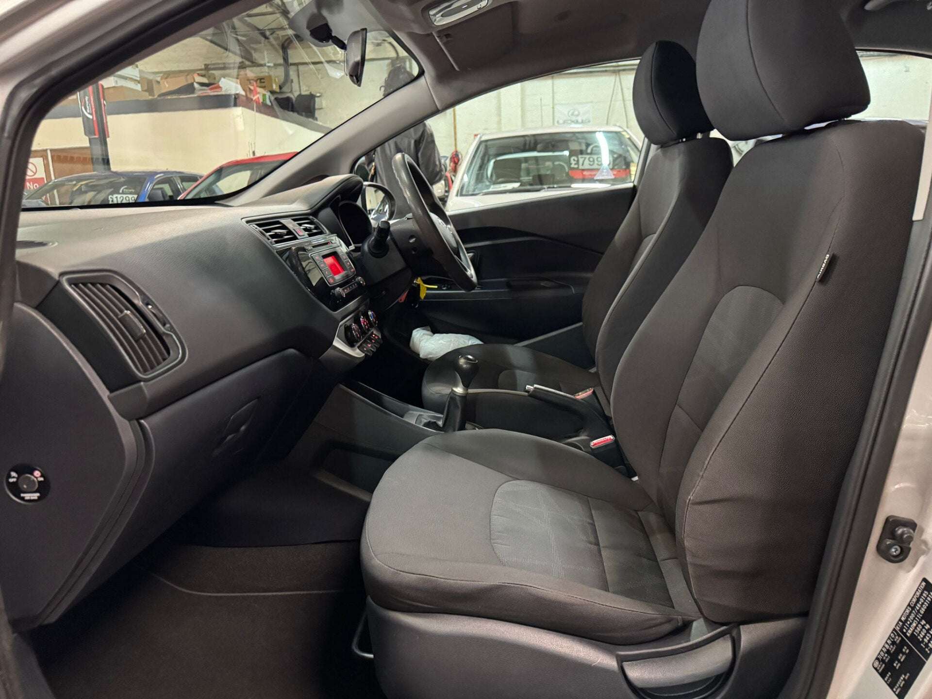 2016 KIA RIO 2016 KIA RIO