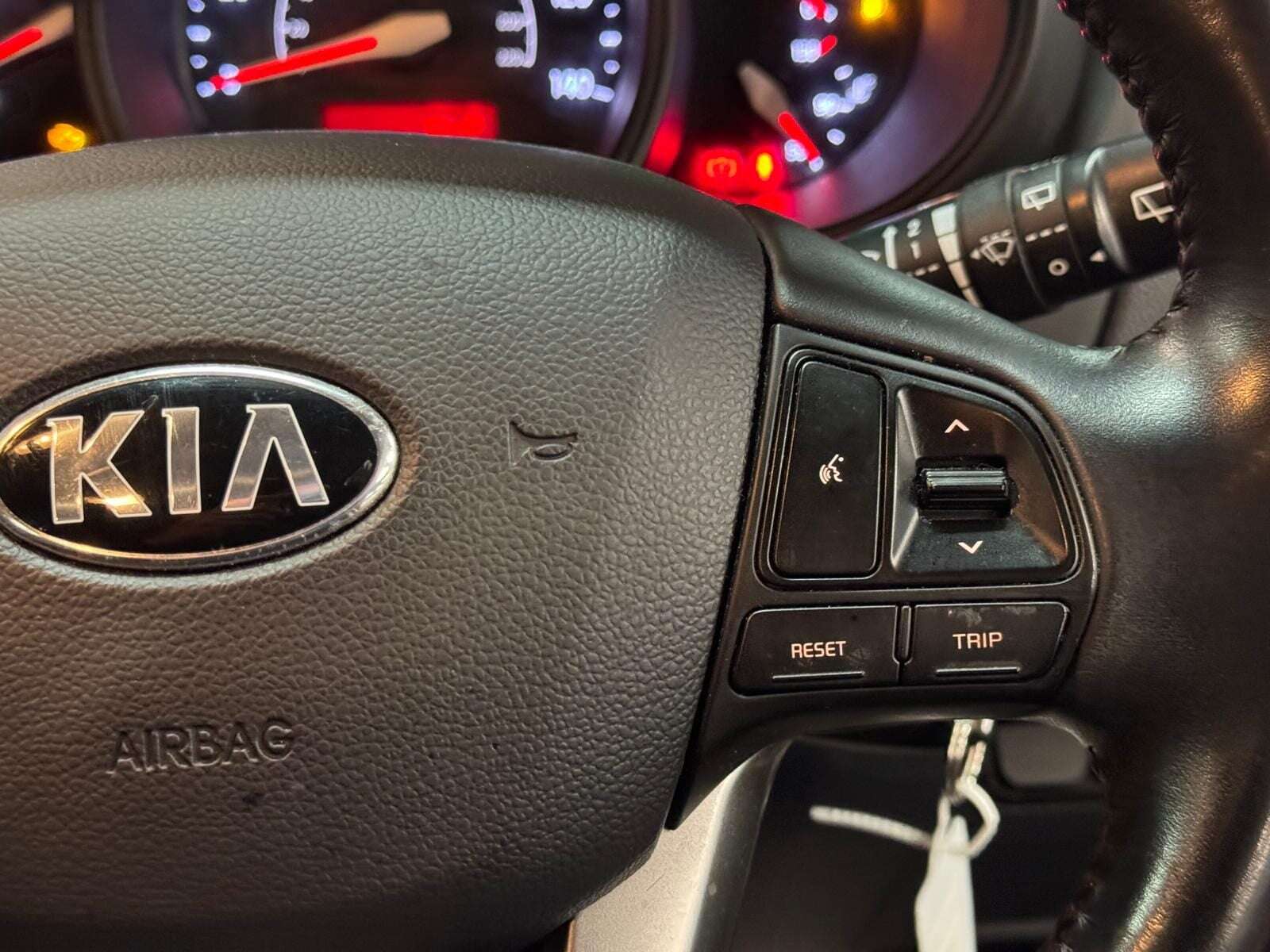 2016 KIA RIO 2016 KIA RIO