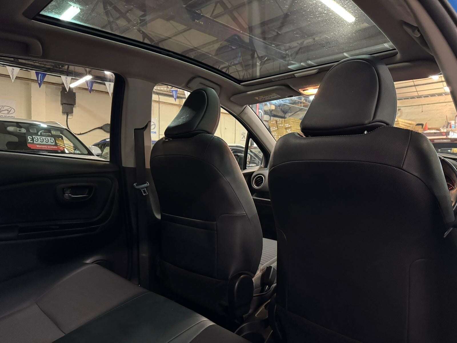 2015 TOYOTA YARIS 2015 TOYOTA YARIS