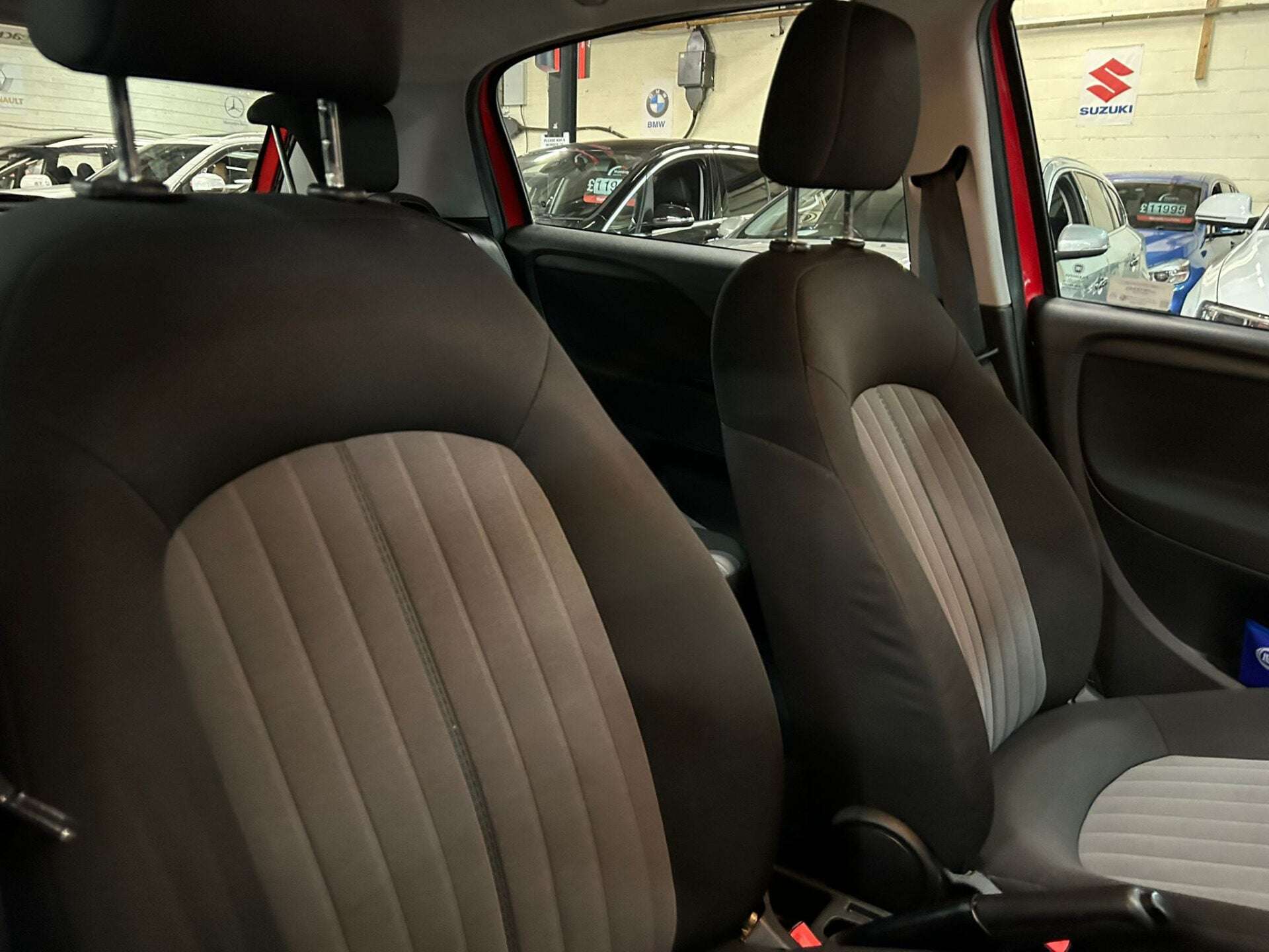 2017 FIAT PUNTO 2017 FIAT PUNTO