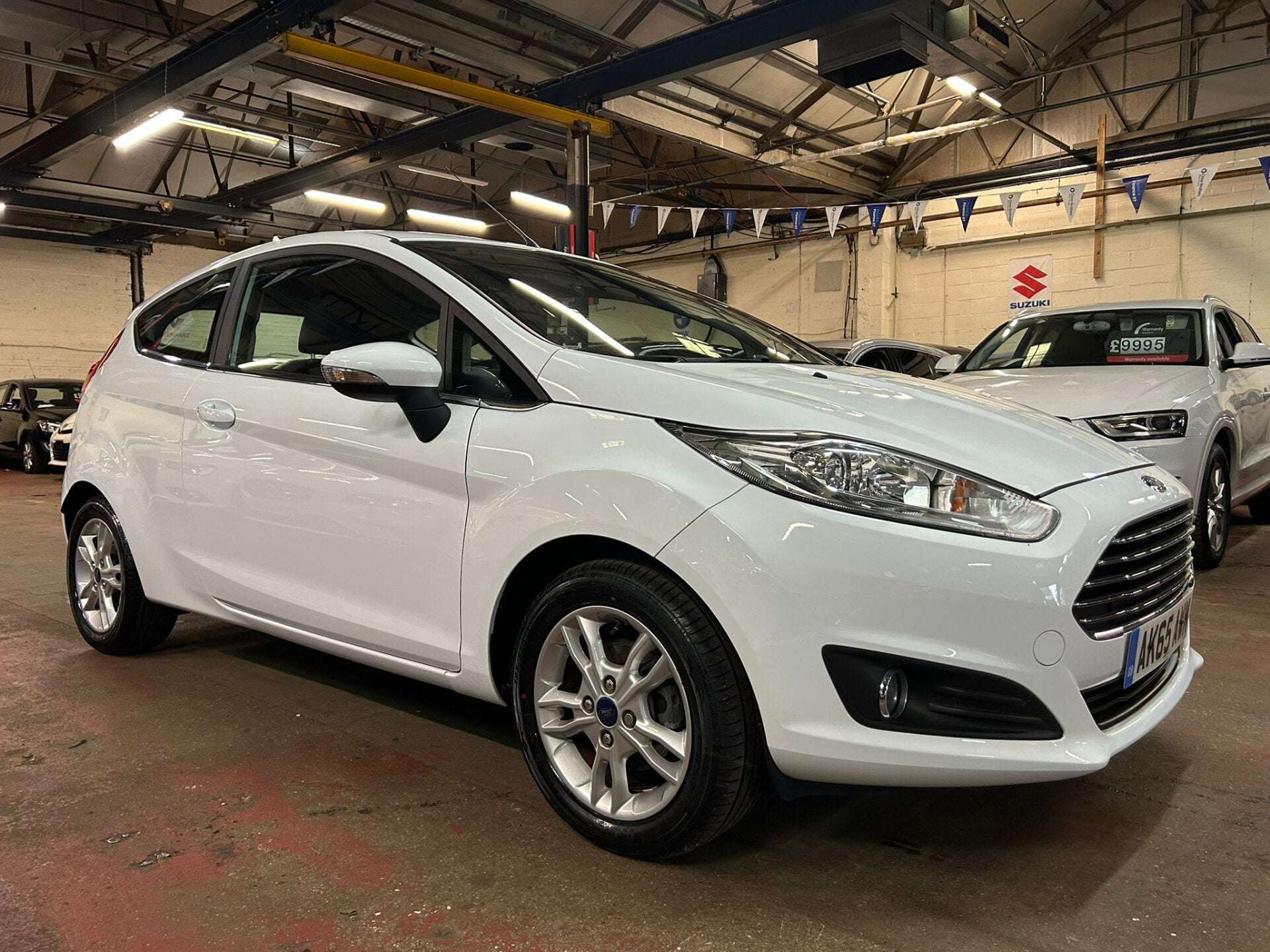 A 2015 FORD FIESTA ZETEC A 2015 FORD FIESTA ZETEC