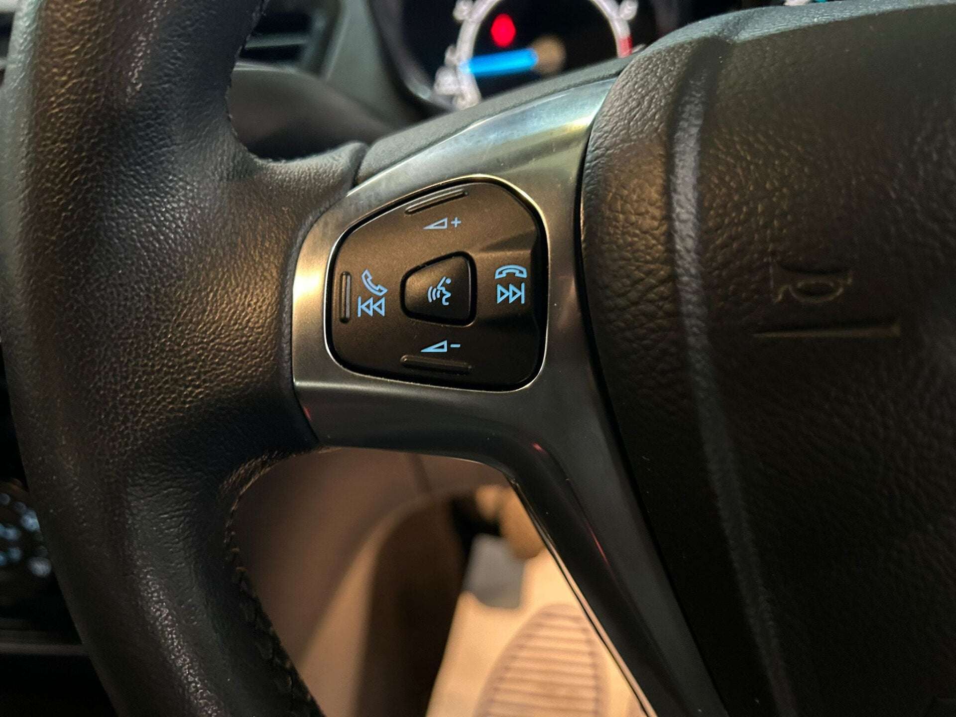 2015 FORD FIESTA 2015 FORD FIESTA