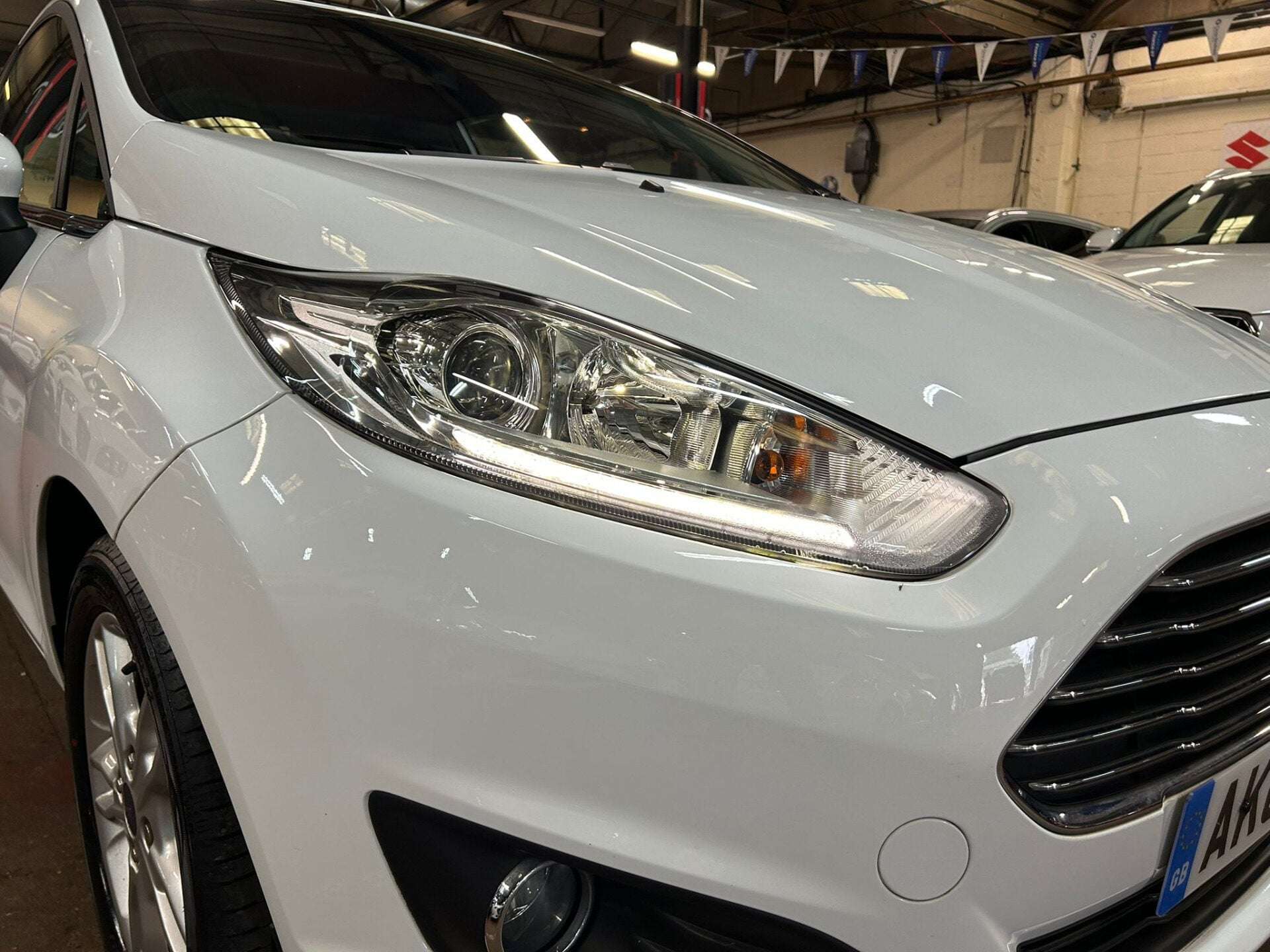 A 2015 FORD FIESTA ZETEC A 2015 FORD FIESTA ZETEC