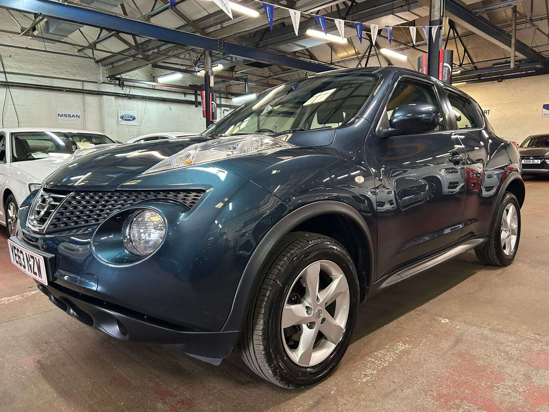 A 2013 NISSAN JUKE VISIA A 2013 NISSAN JUKE VISIA