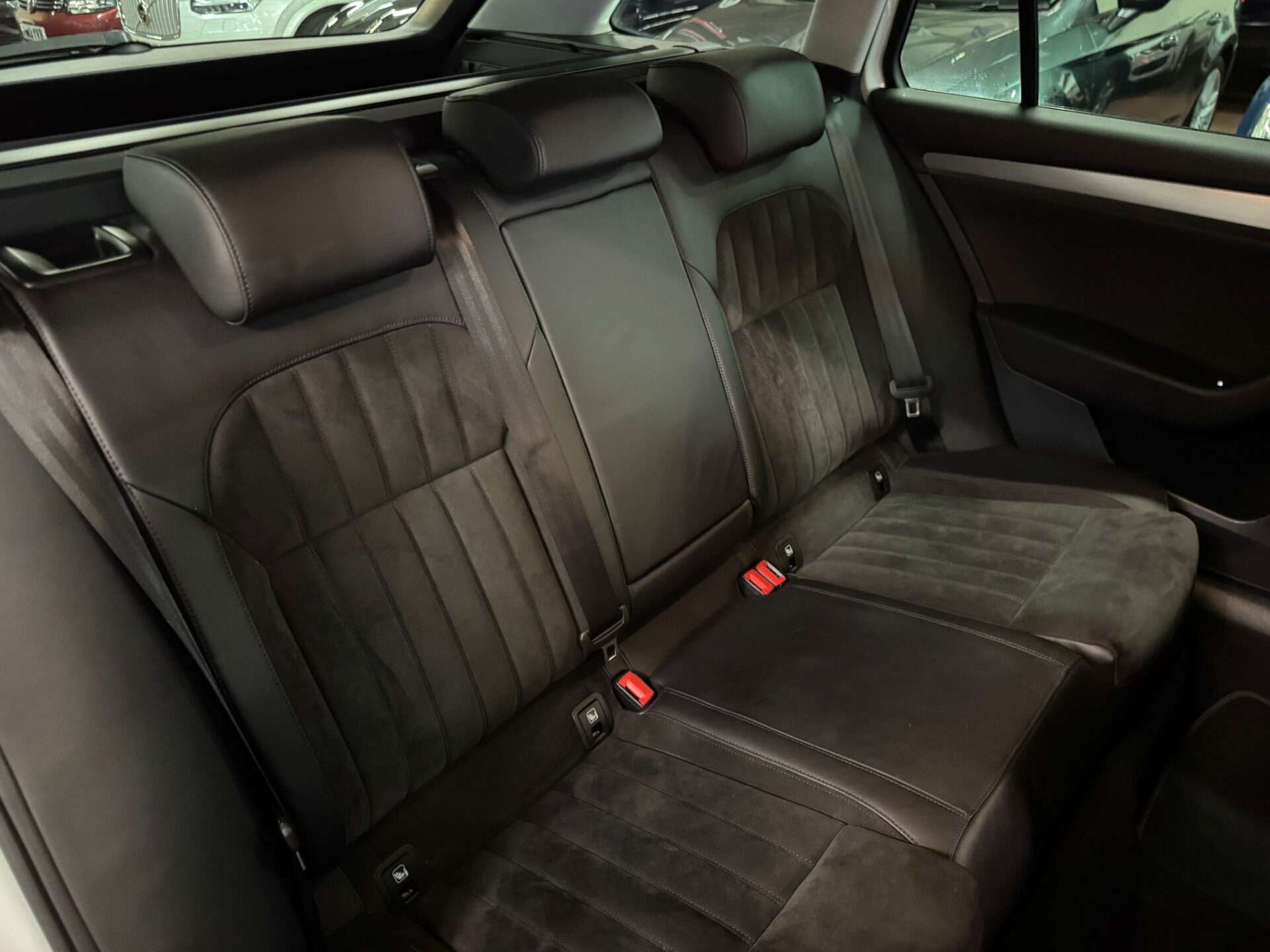 2015 SKODA SUPERB 2015 SKODA SUPERB