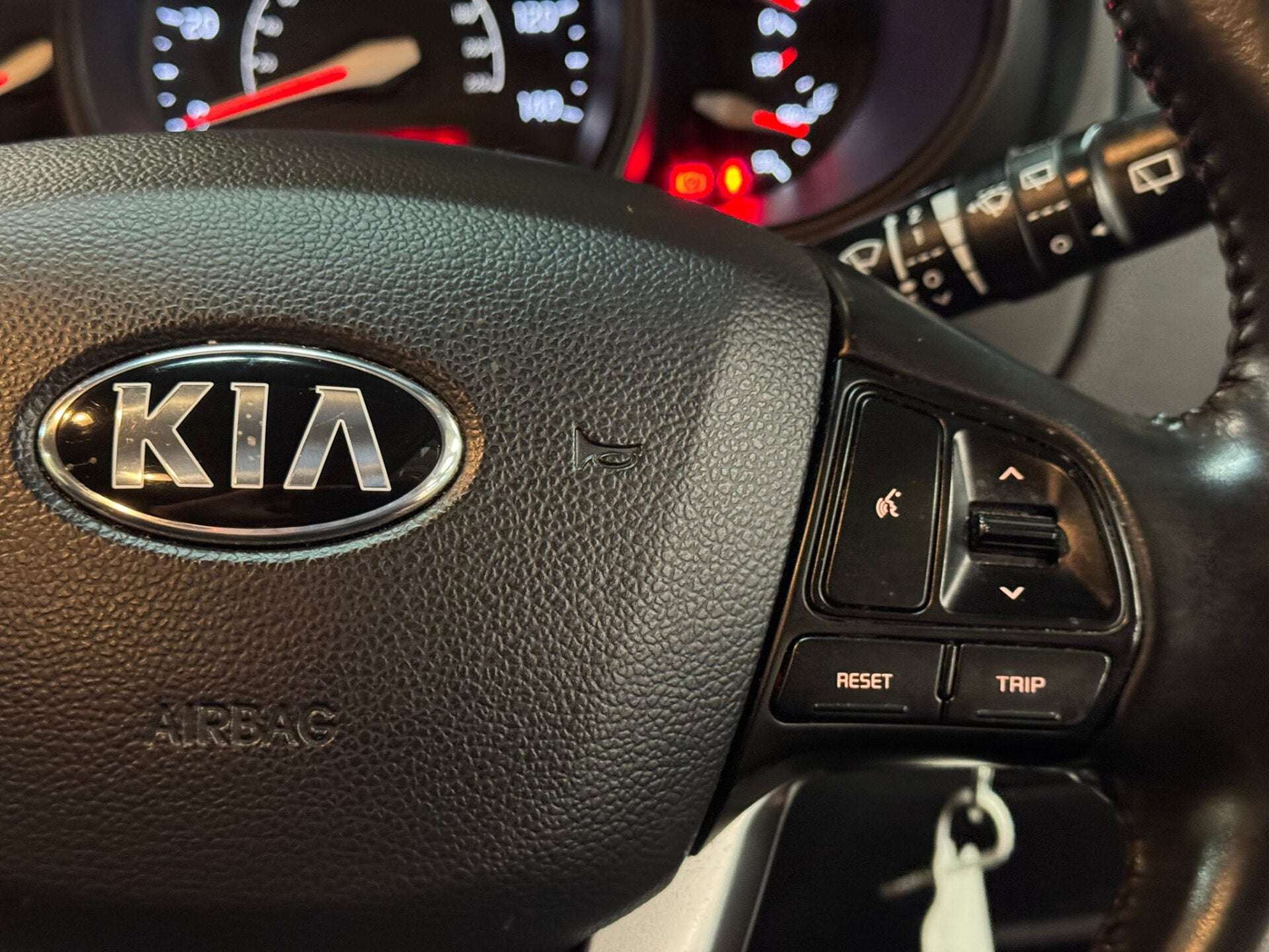 2015 KIA RIO 2015 KIA RIO