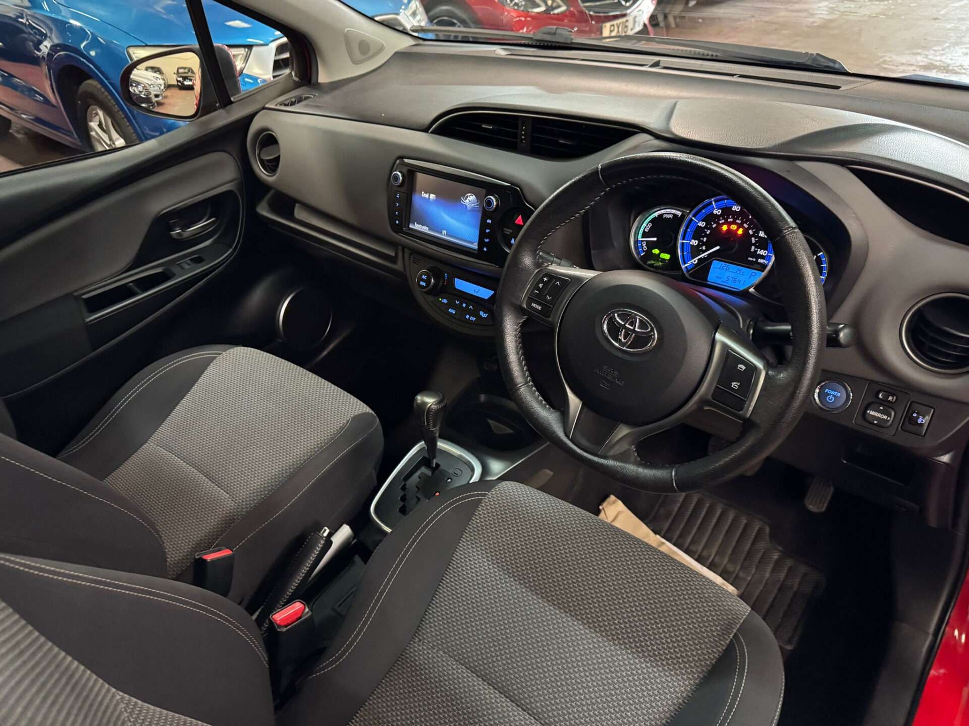 2015 TOYOTA YARIS 2015 TOYOTA YARIS