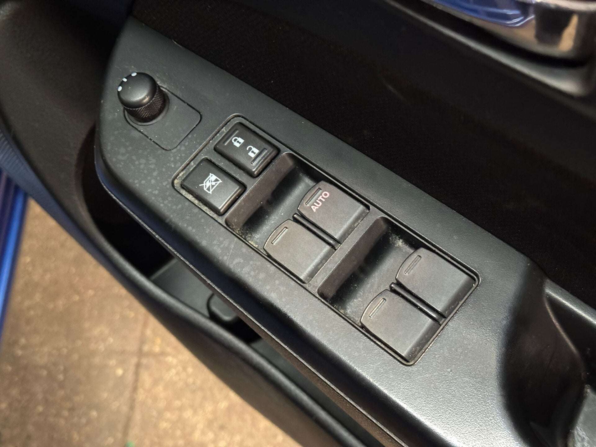 2016 SUZUKI SWIFT 2016 SUZUKI SWIFT