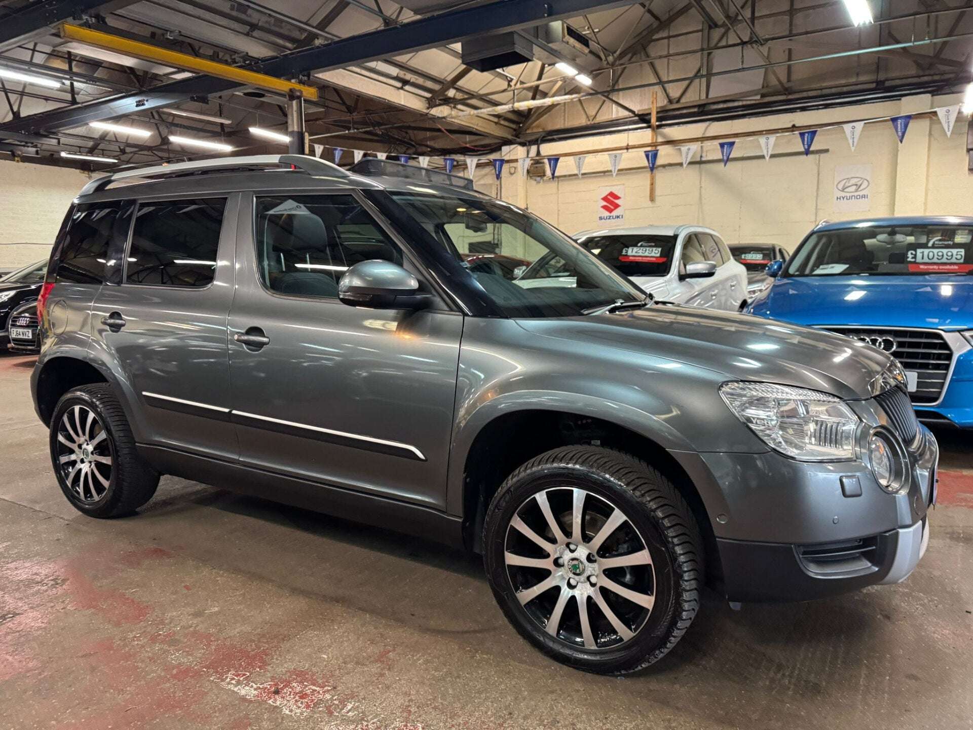 A 2013 SKODA YETI LAURIN AND KLEMENT TDI CR DSG A 2013 SKODA YETI LAURIN AND KLEMENT TDI CR DSG