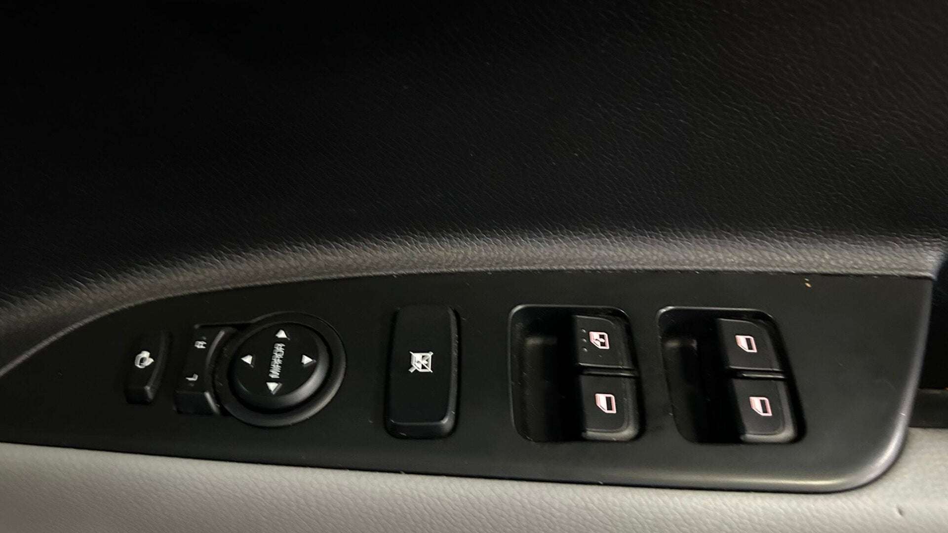 2023 KIA STONIC 2023 KIA STONIC