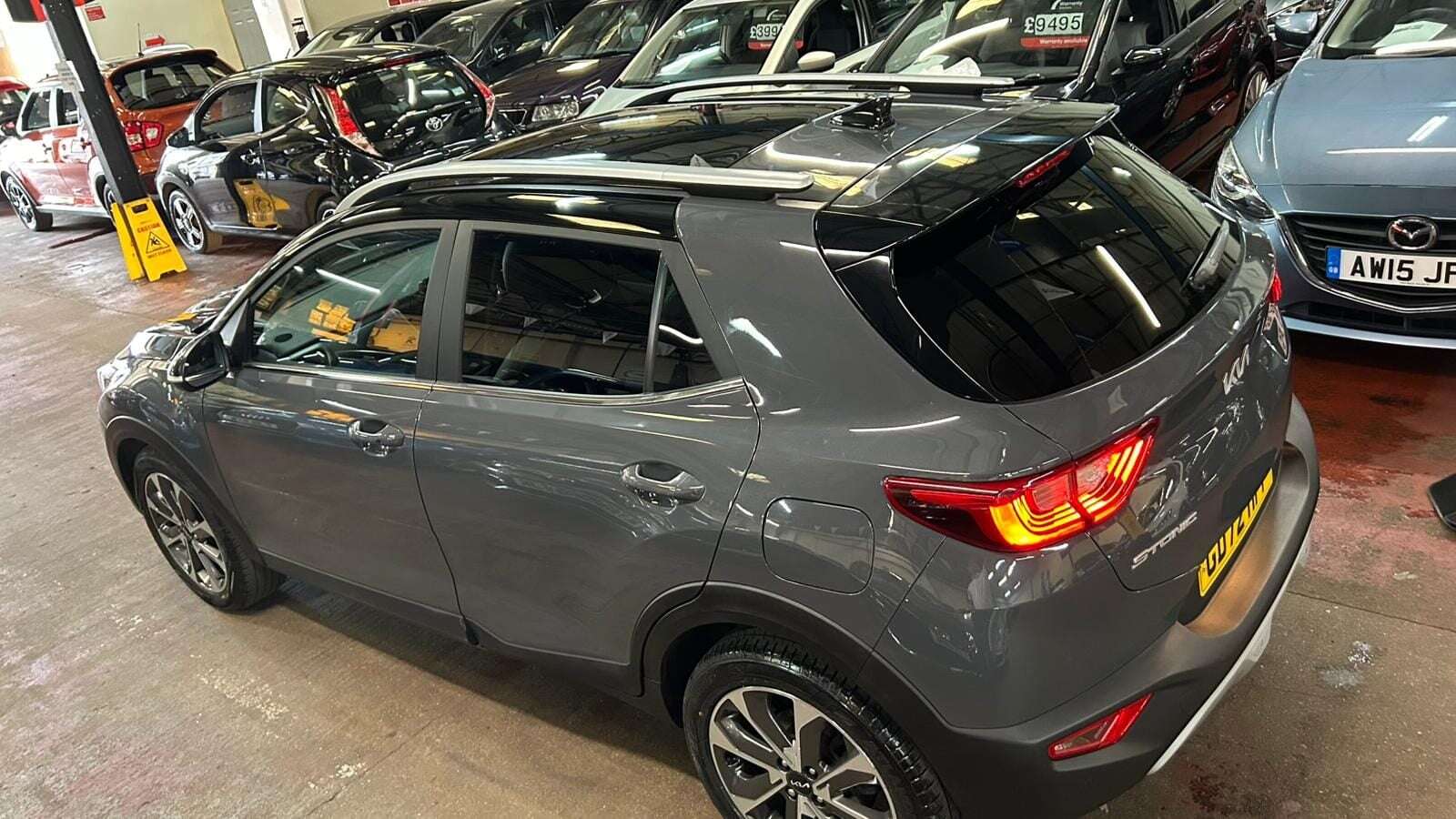 2023 KIA STONIC 2023 KIA STONIC