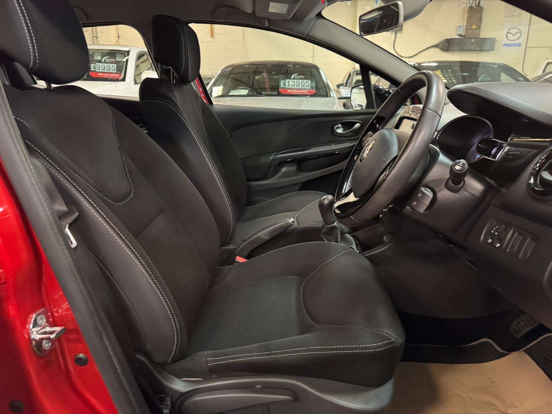 2015 RENAULT CLIO 2015 RENAULT CLIO