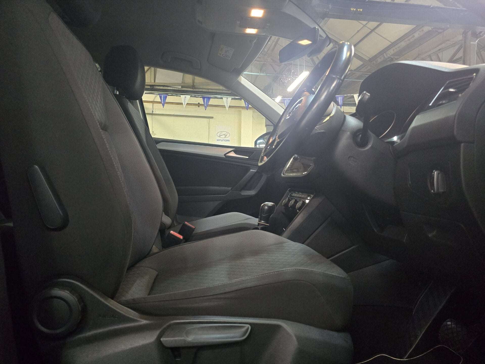 2019 VOLKSWAGEN TIGUAN 2019 VOLKSWAGEN TIGUAN