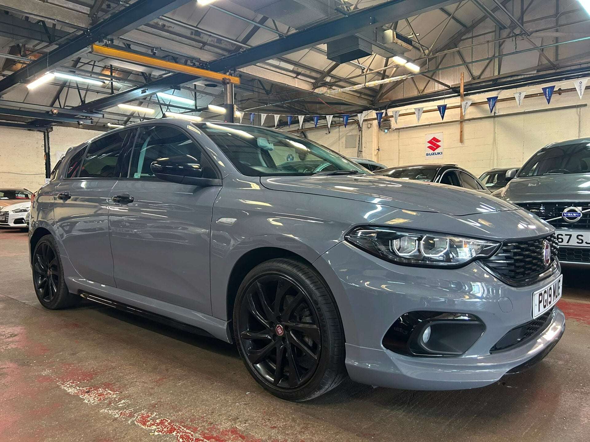 A 2019 FIAT TIPO SPORT A 2019 FIAT TIPO SPORT