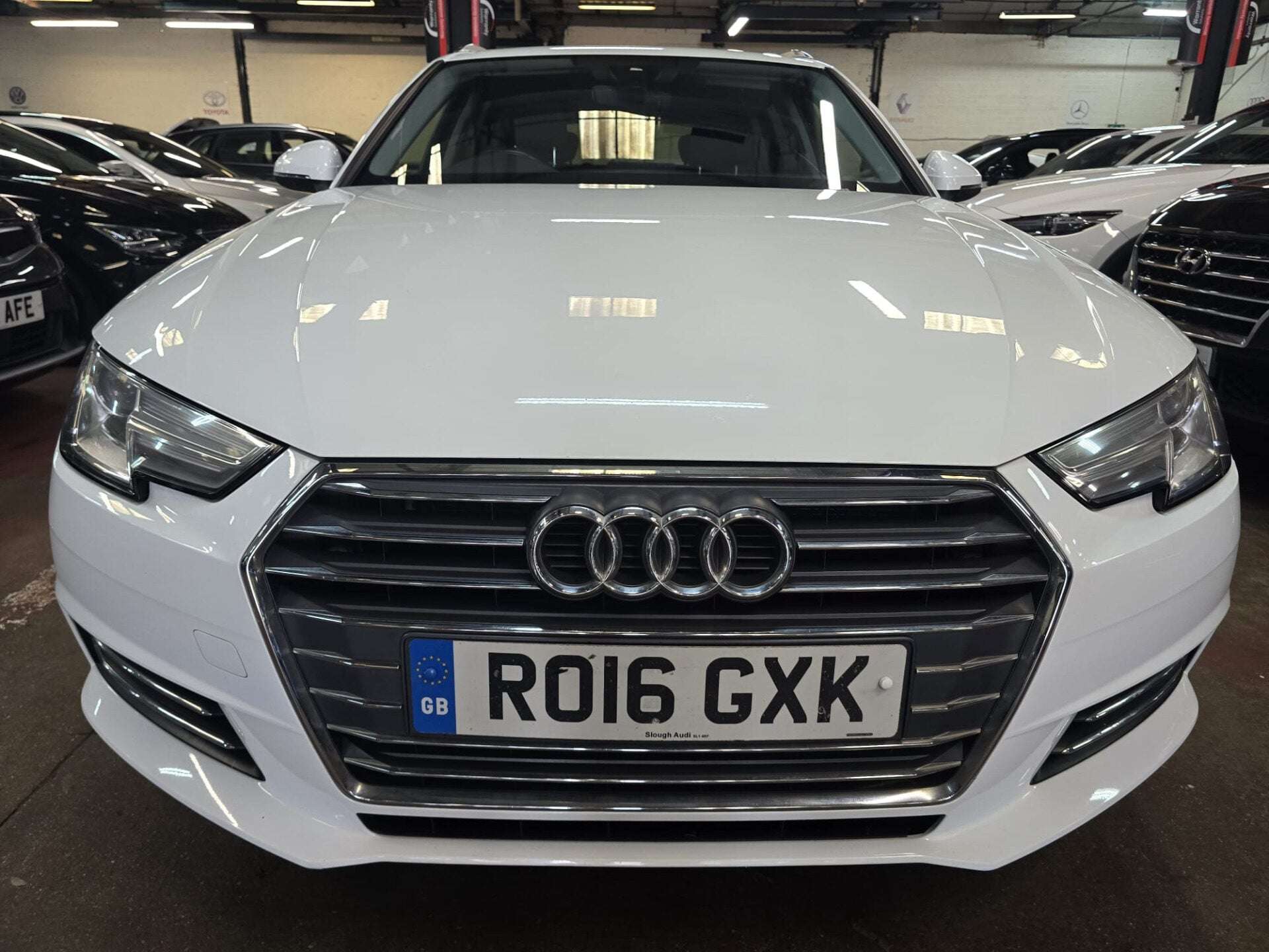 A 2016 AUDI A4 TFSI SPORT A 2016 AUDI A4 TFSI SPORT