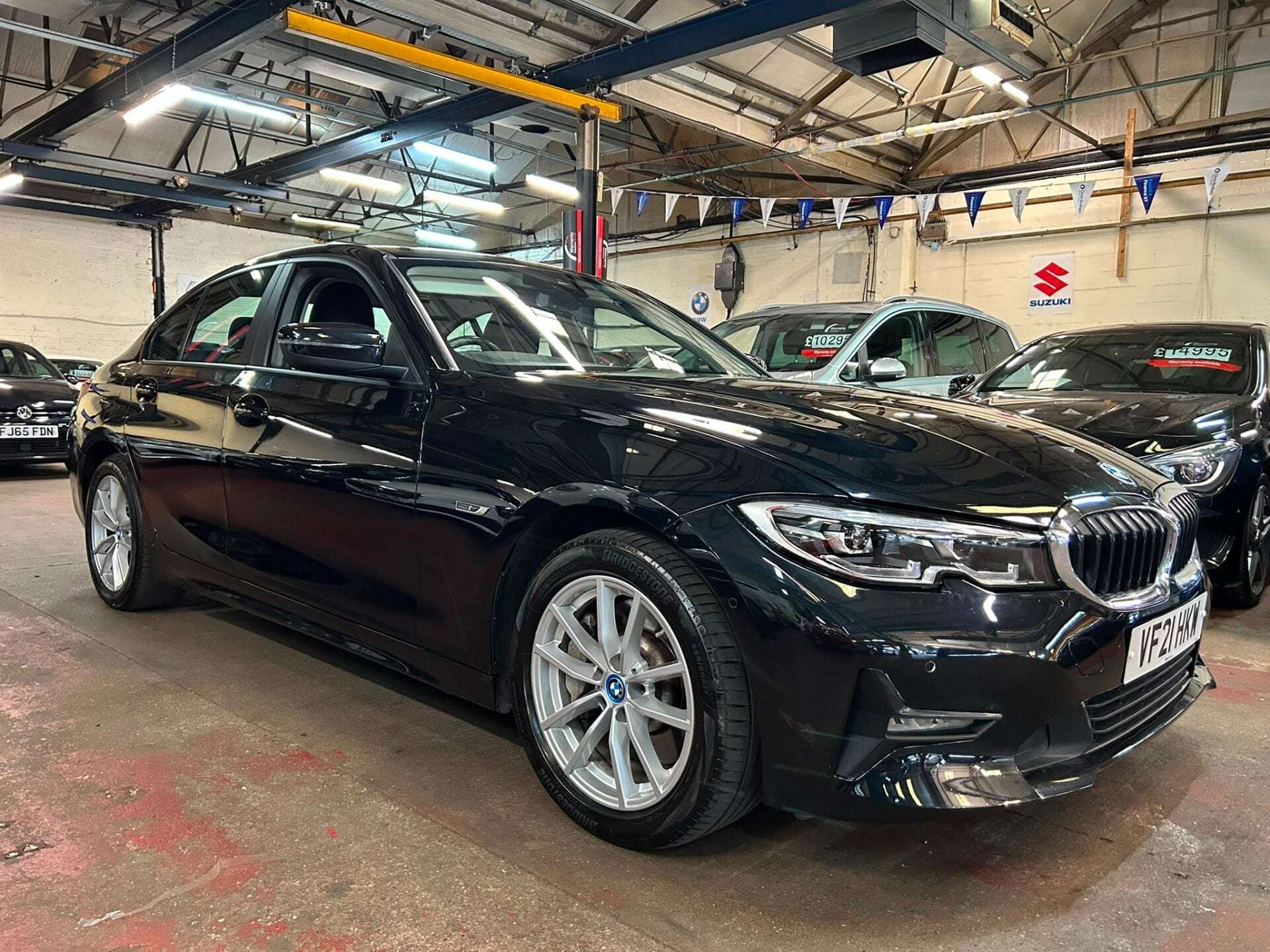 A 2021 BMW 3 SERIES 330E SE PRO A 2021 BMW 3 SERIES 330E SE PRO