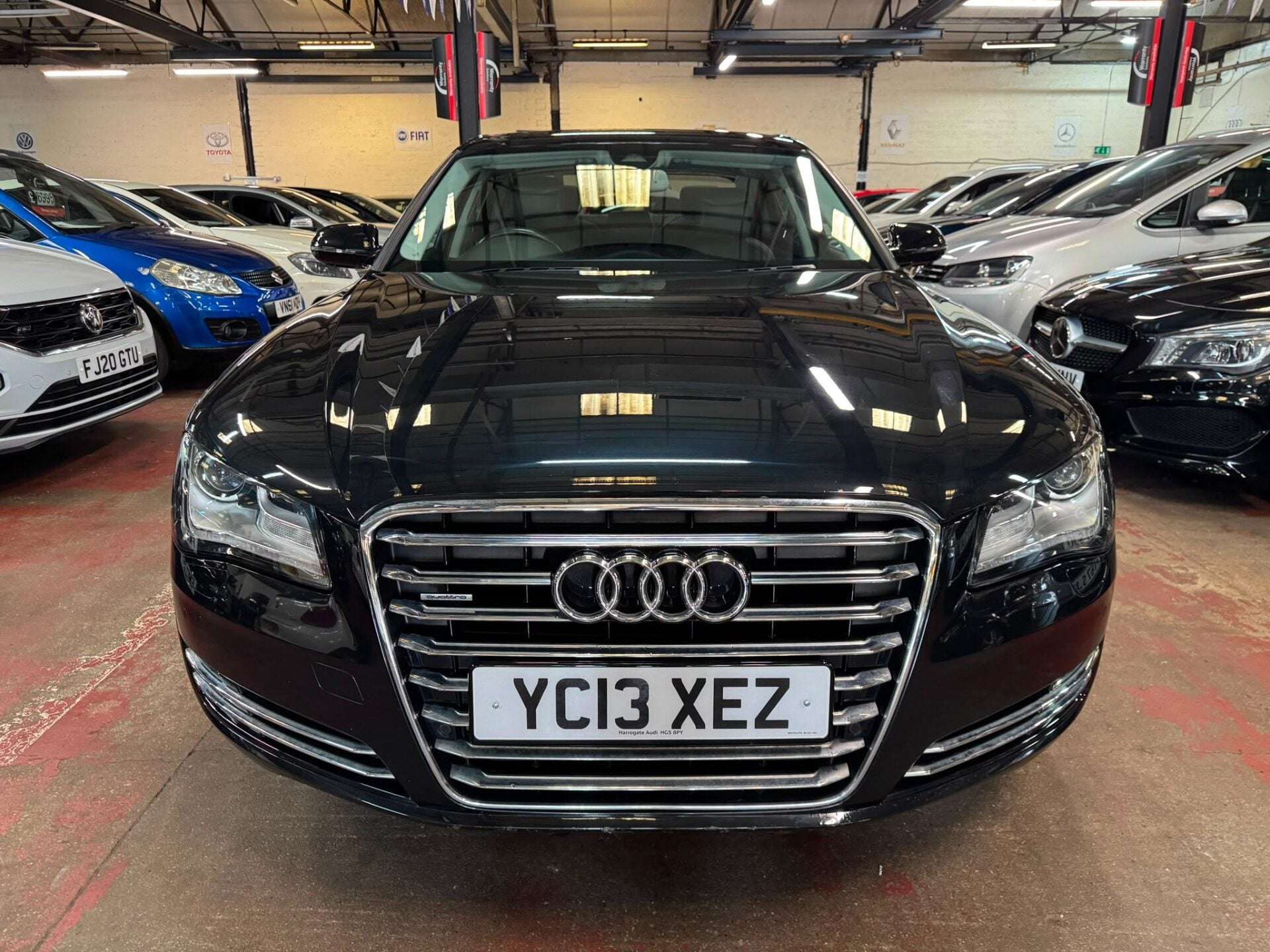 A 2013 AUDI A8 TDI QUATTRO SE EXECUTIVE A 2013 AUDI A8 TDI QUATTRO SE EXECUTIVE