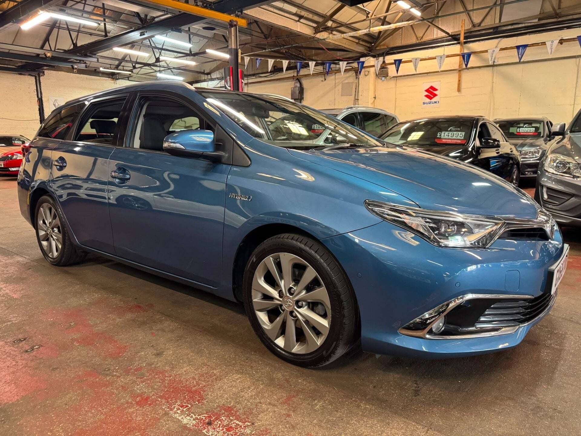A 2015 TOYOTA AURIS VVT-I EXCEL TOURING SPORTS TSS A 2015 TOYOTA AURIS VVT-I EXCEL TOURING SPORTS TSS