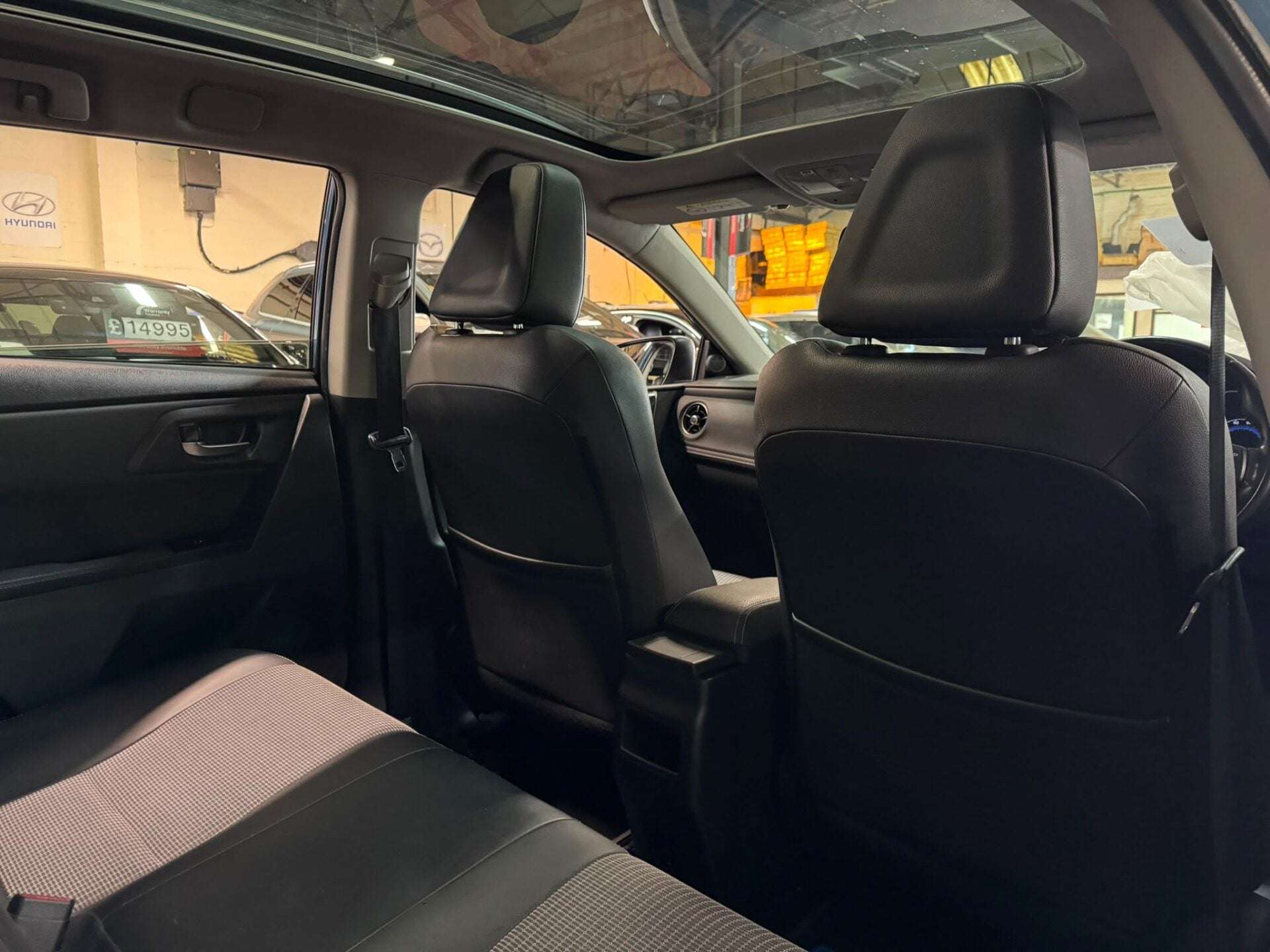 2015 TOYOTA AURIS 2015 TOYOTA AURIS