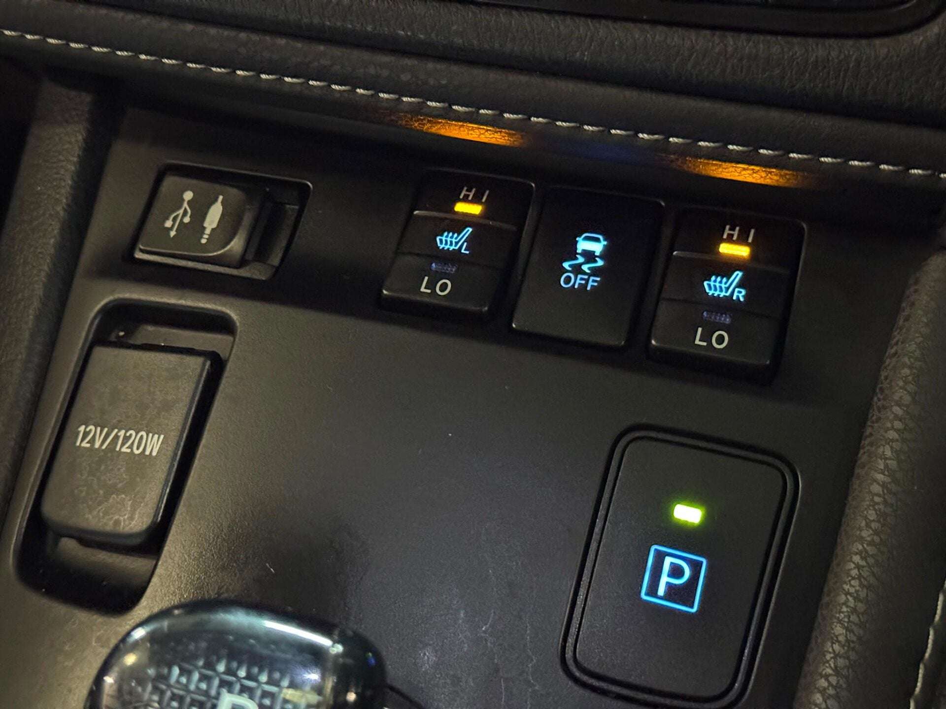 2015 TOYOTA AURIS 2015 TOYOTA AURIS