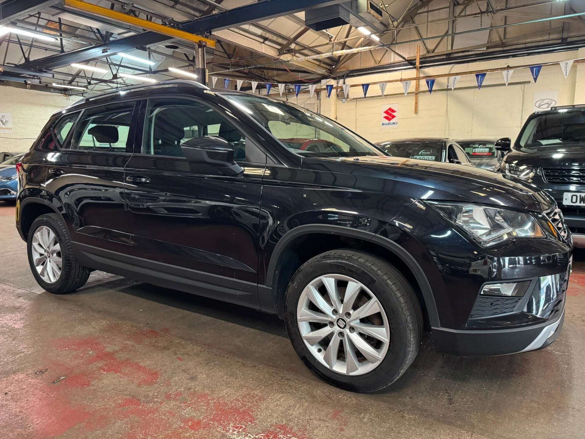 A 2017 SEAT ATECA TSI ECOMOTIVE SE A 2017 SEAT ATECA TSI ECOMOTIVE SE