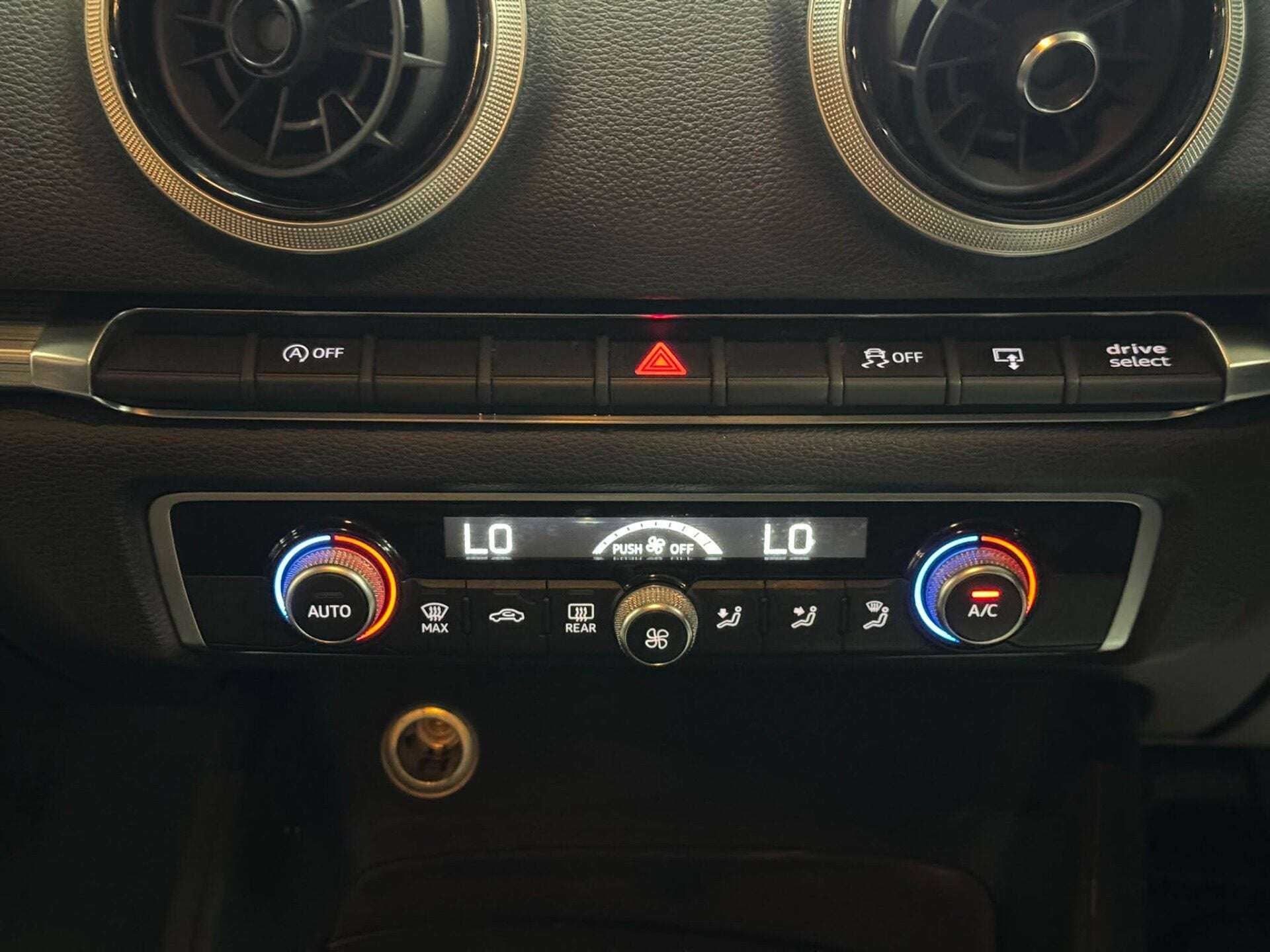 2016 AUDI A3 2016 AUDI A3