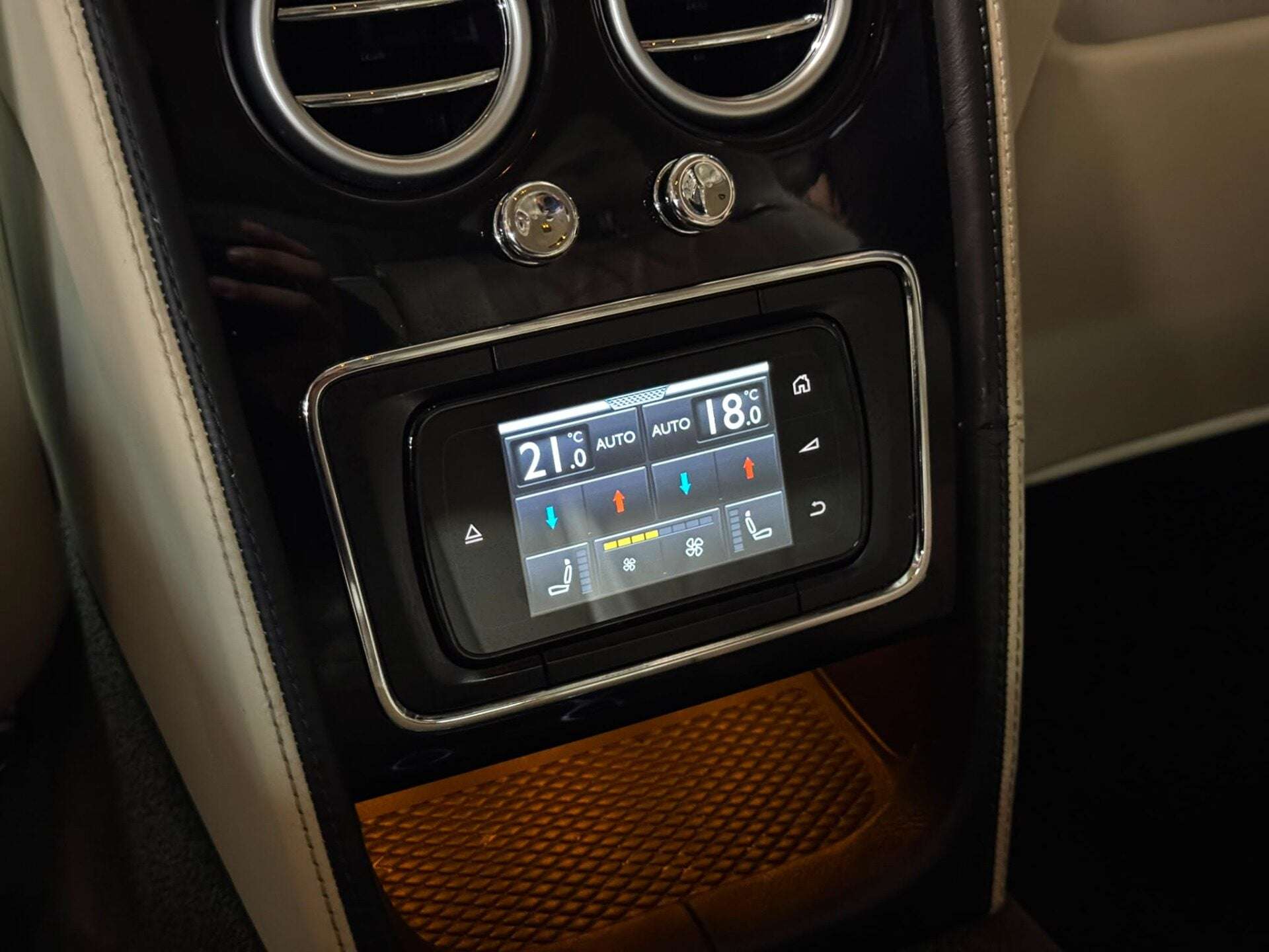 2015 BENTLEY FLYING SPUR 2015 BENTLEY FLYING SPUR