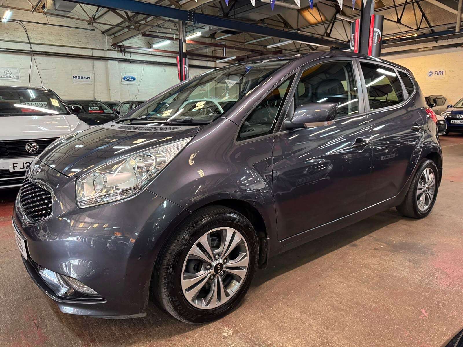 A 2017 KIA VENGA CRDI 3 ISG A 2017 KIA VENGA CRDI 3 ISG