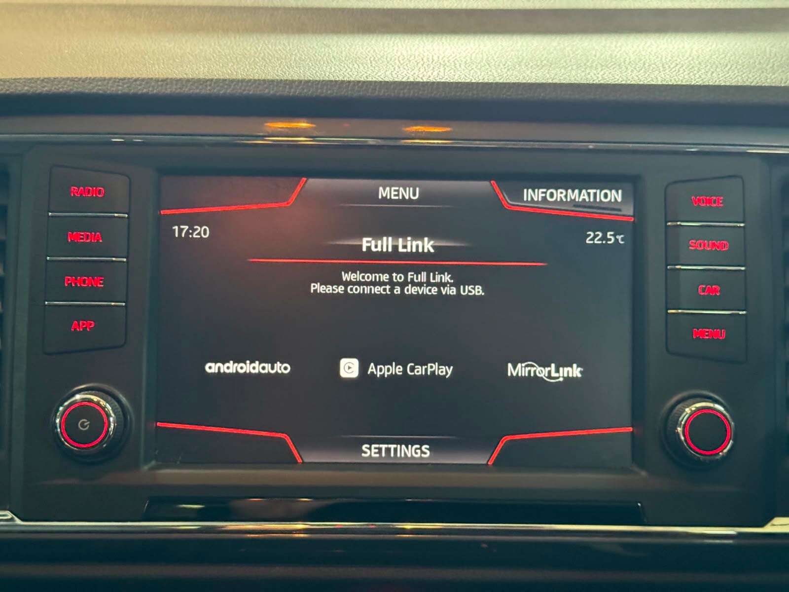 2017 SEAT ATECA 2017 SEAT ATECA