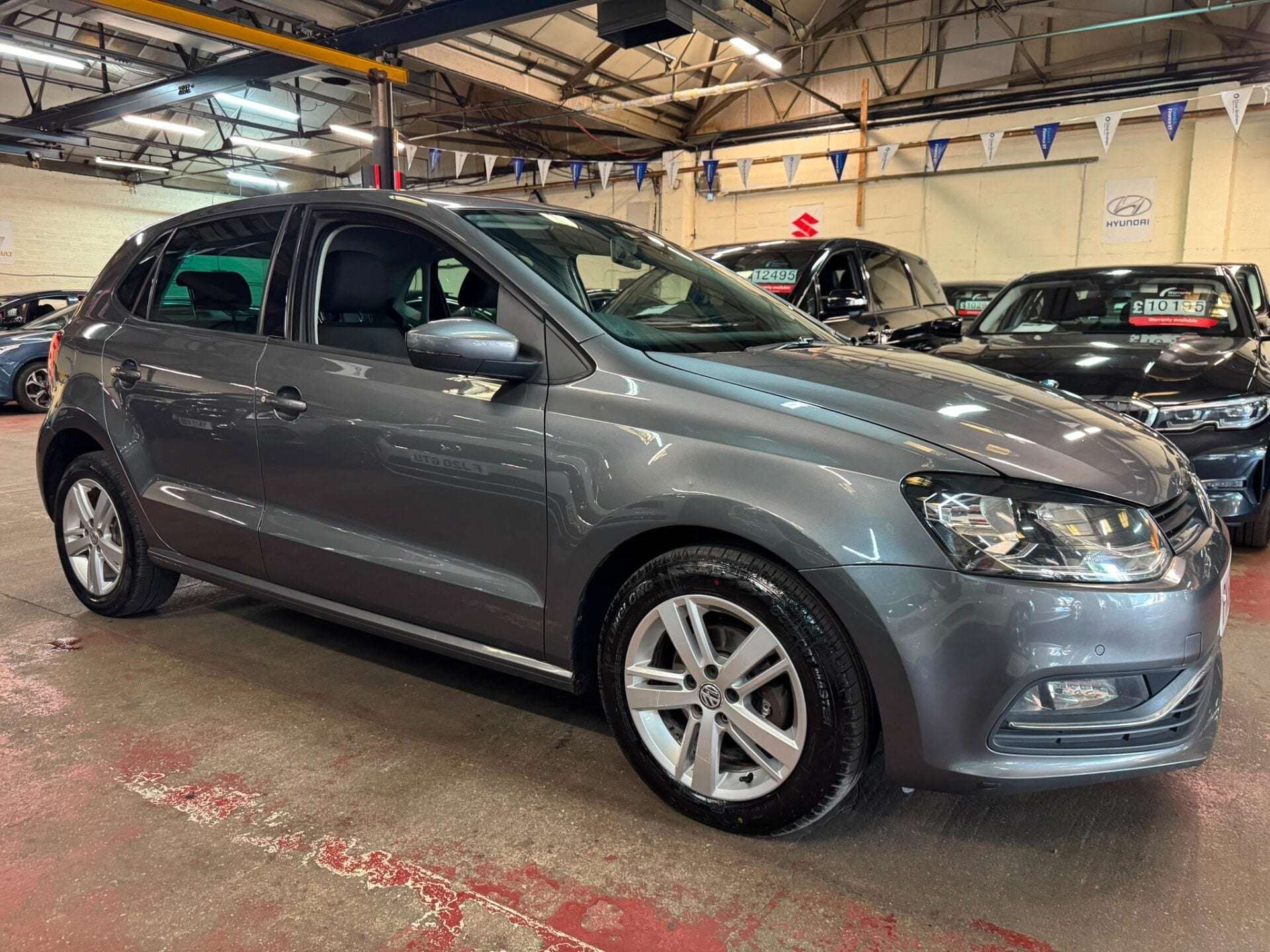 A 2016 VOLKSWAGEN POLO MATCH A 2016 VOLKSWAGEN POLO MATCH