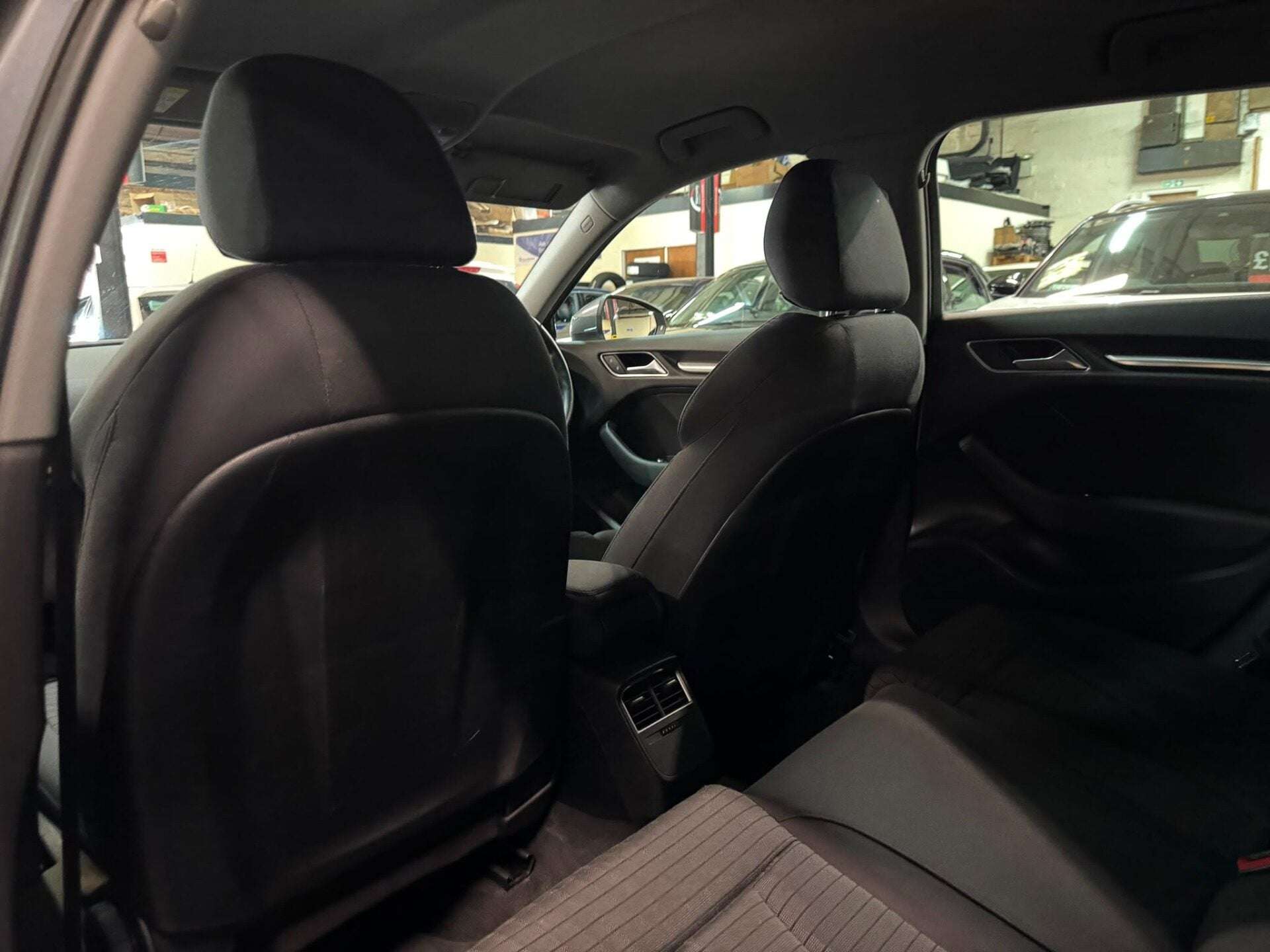 2016 AUDI A3 2016 AUDI A3