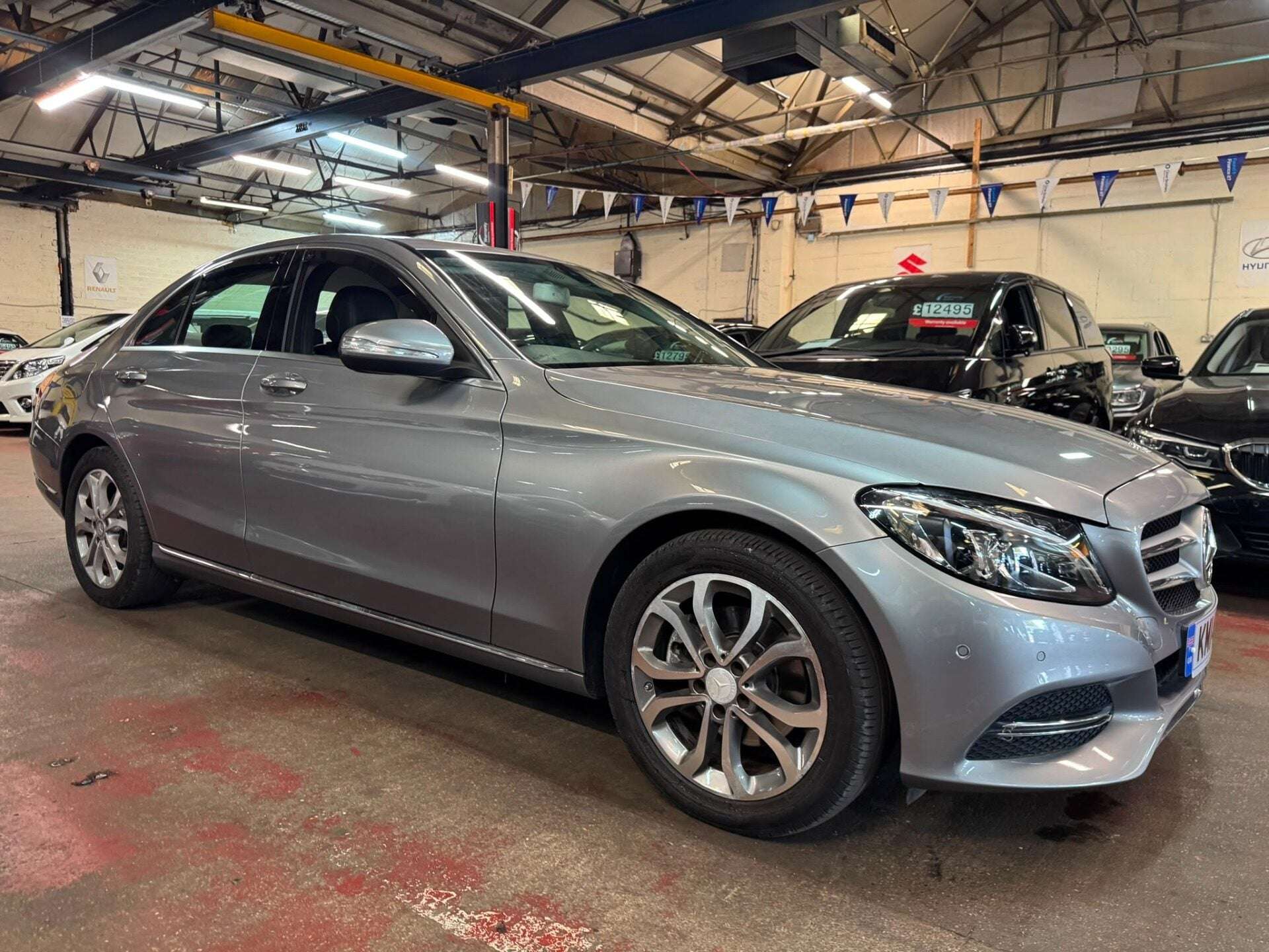 A 2014 MERCEDES-BENZ C CLASS C200 SPORT A 2014 MERCEDES-BENZ C CLASS C200 SPORT