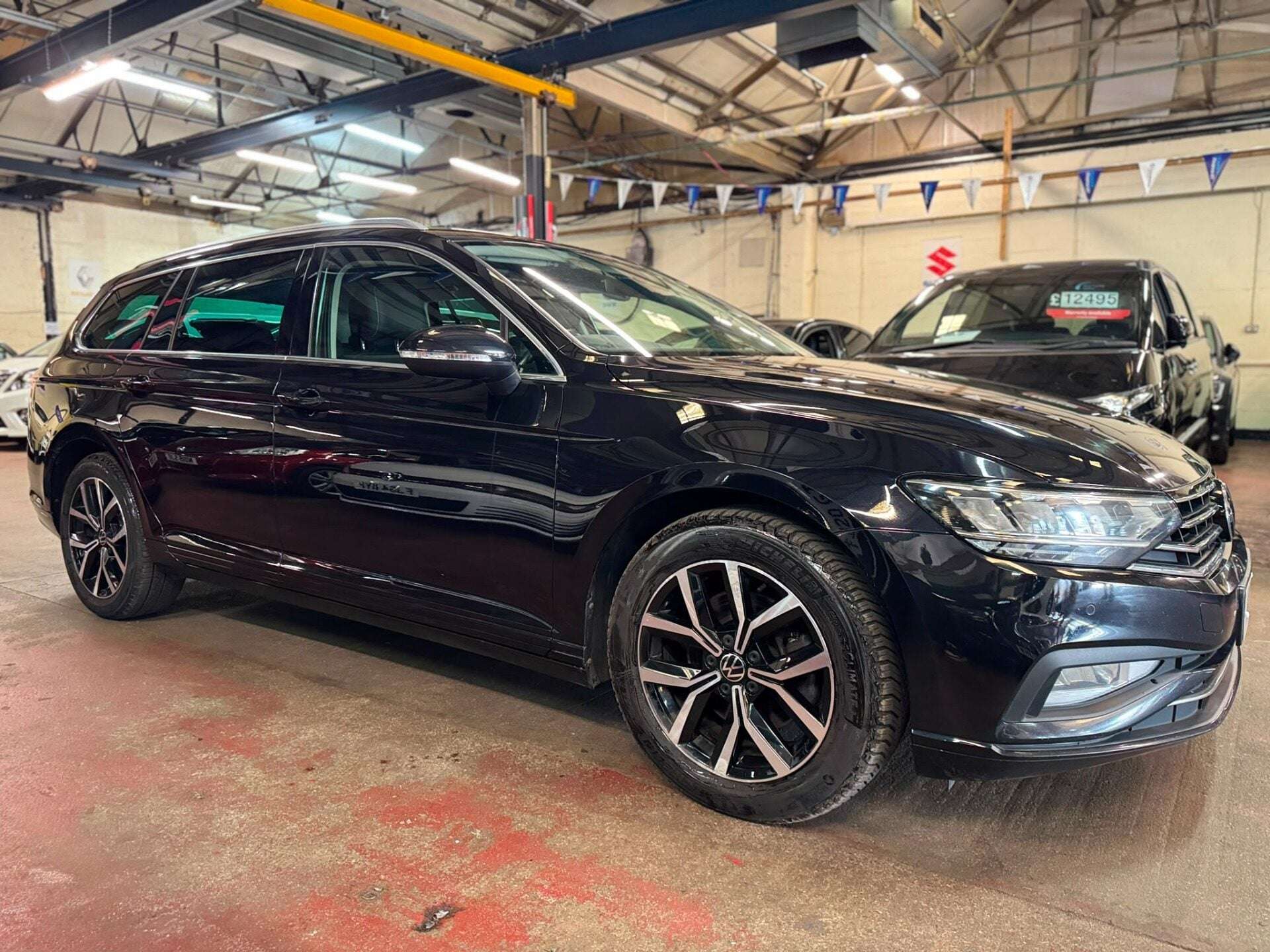 A 2021 VOLKSWAGEN PASSAT SEL TSI EVO DSG A 2021 VOLKSWAGEN PASSAT SEL TSI EVO DSG