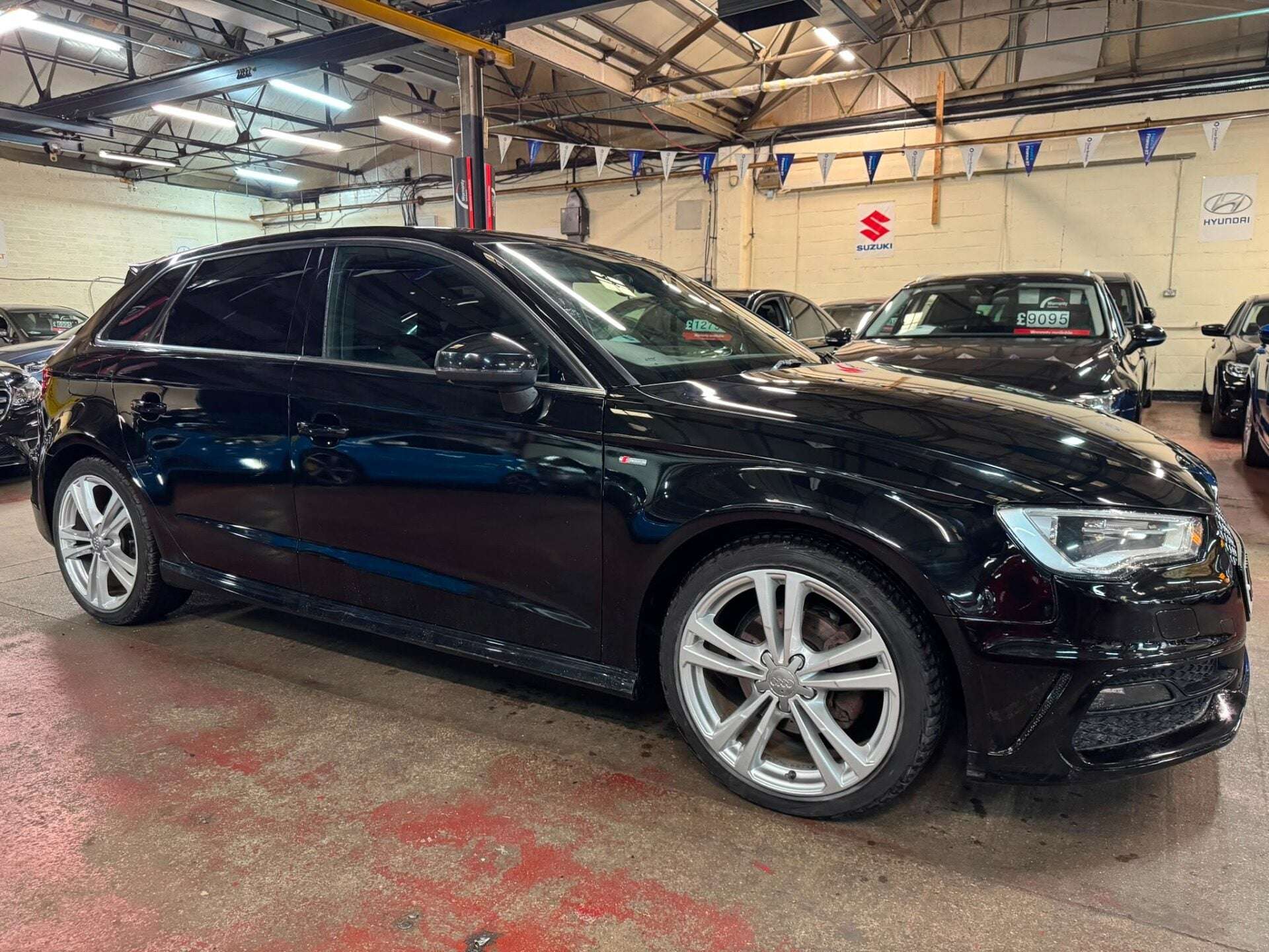 A 2015 AUDI A3 TFSI S LINE A 2015 AUDI A3 TFSI S LINE