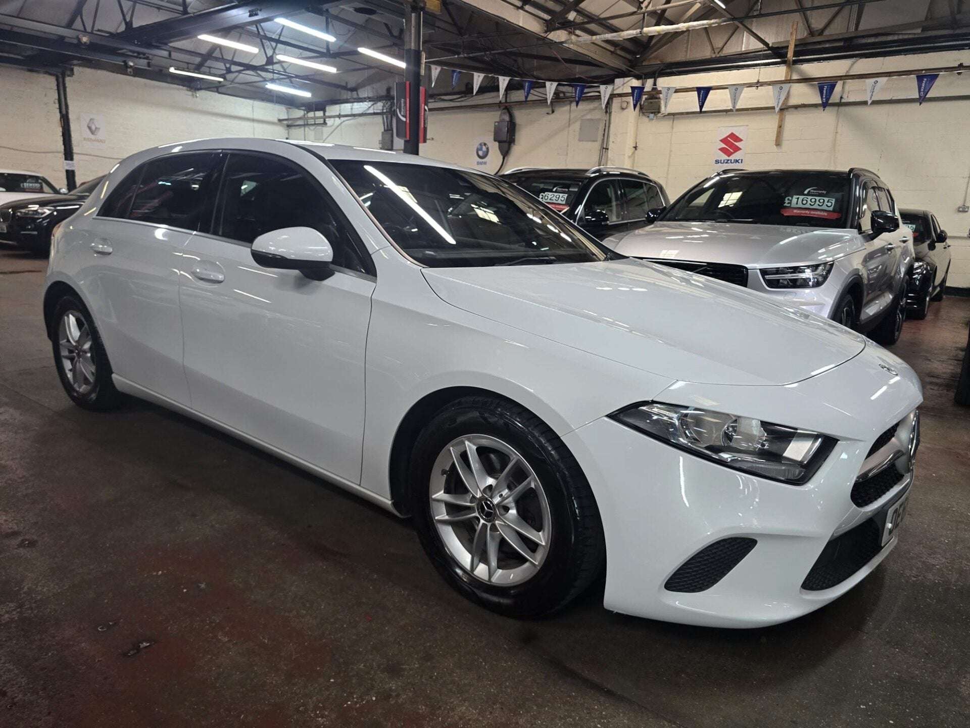 A 2019 MERCEDES-BENZ A CLASS A 180 SE A 2019 MERCEDES-BENZ A CLASS A 180 SE