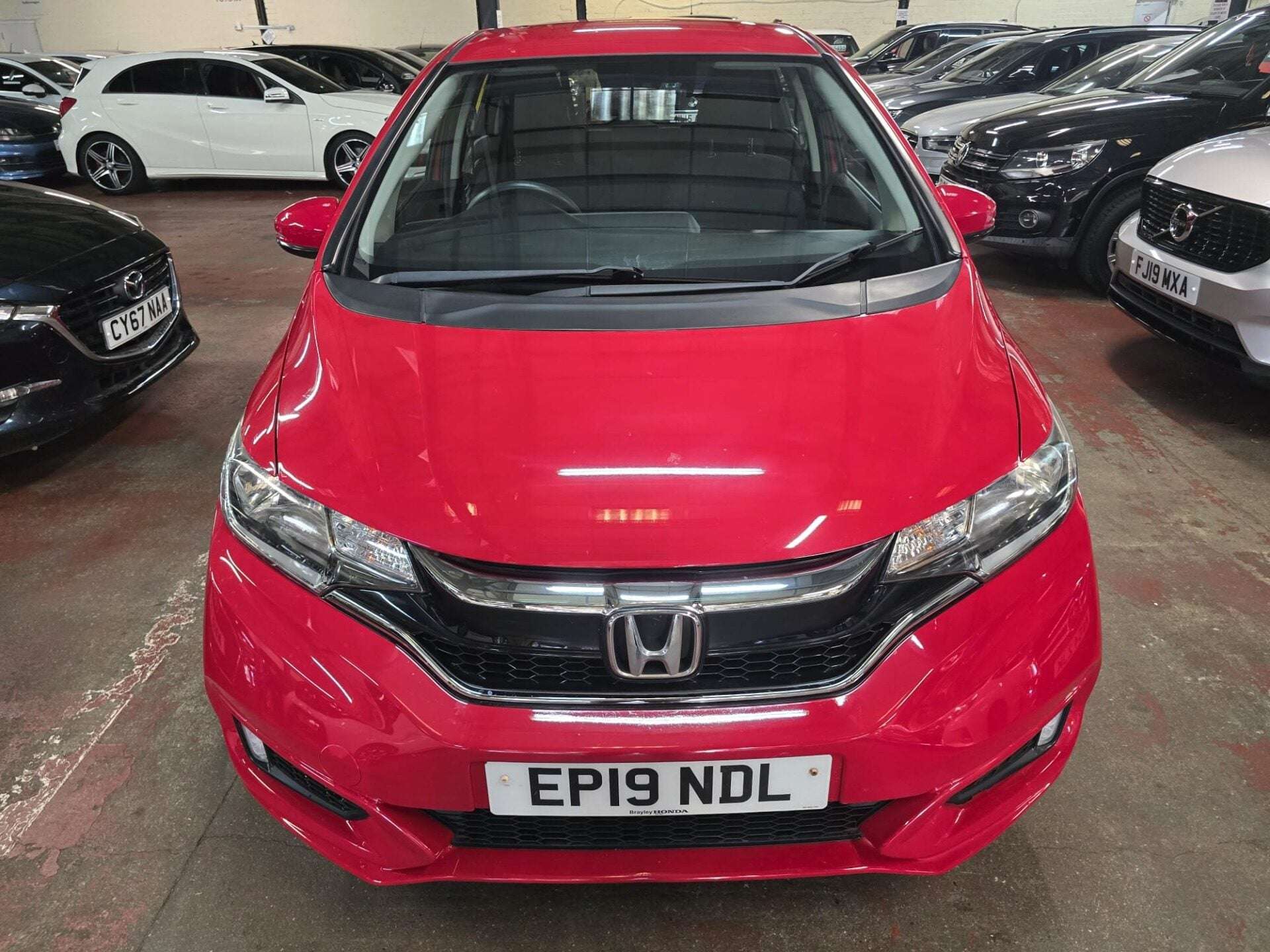 A 2019 HONDA JAZZ I-VTEC S A 2019 HONDA JAZZ I-VTEC S