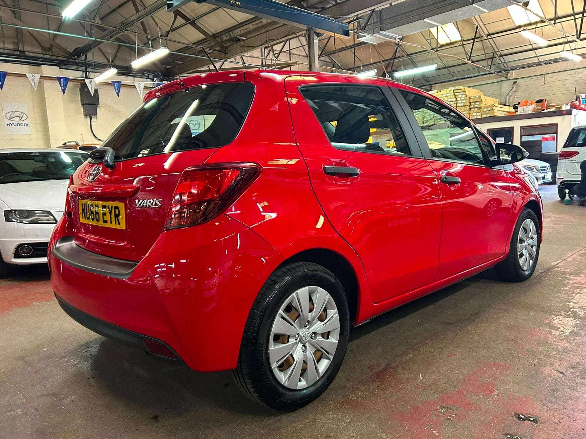 2016 TOYOTA YARIS 2016 TOYOTA YARIS