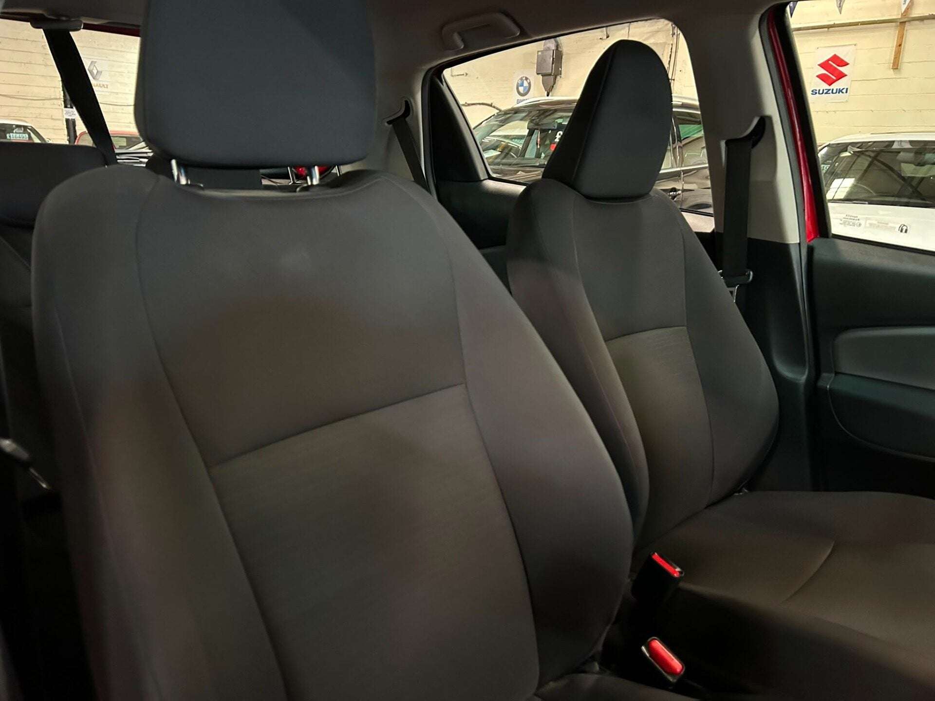 2016 TOYOTA YARIS 2016 TOYOTA YARIS