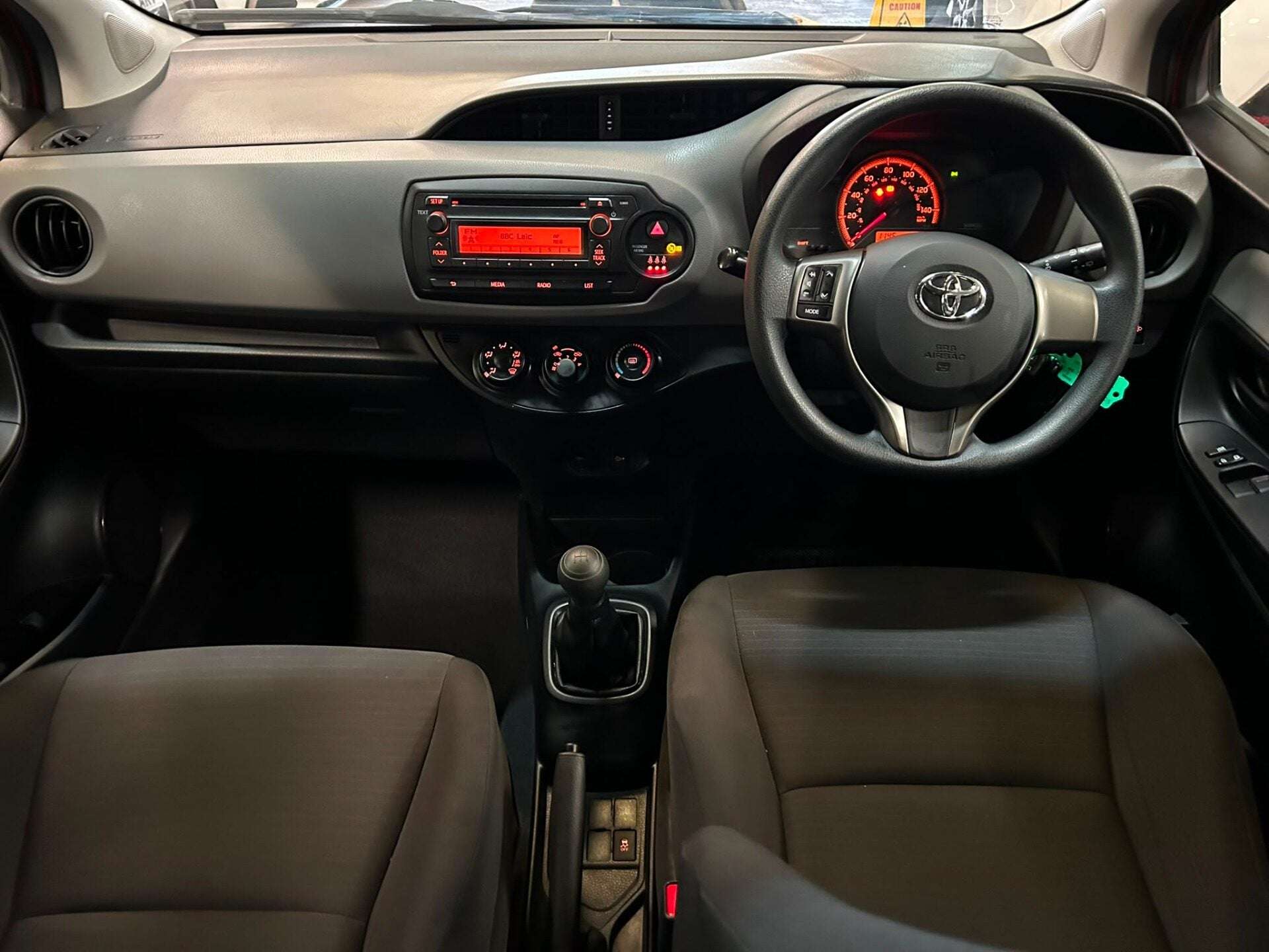 2016 TOYOTA YARIS 2016 TOYOTA YARIS
