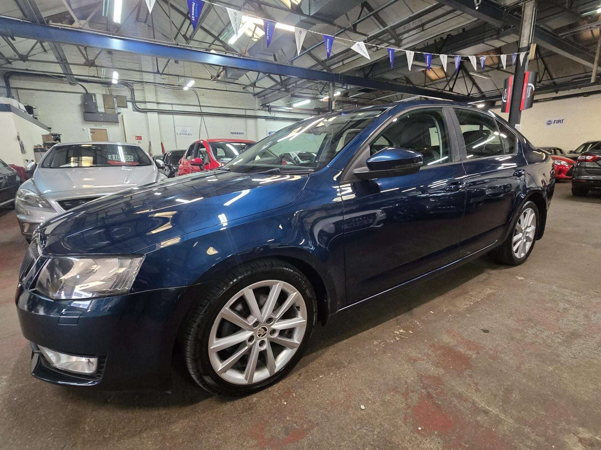 A 2013 SKODA OCTAVIA ELEGANCE TSI A 2013 SKODA OCTAVIA ELEGANCE TSI