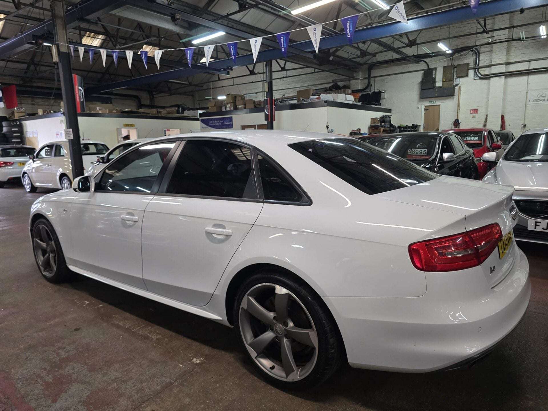 A 2013 AUDI A4 TDI BLACK EDITION A 2013 AUDI A4 TDI BLACK EDITION