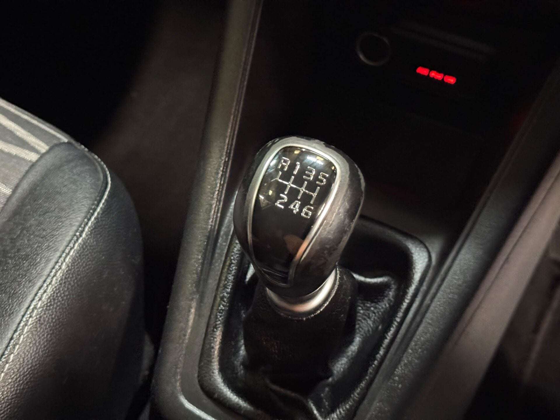 2017 KIA VENGA 2017 KIA VENGA