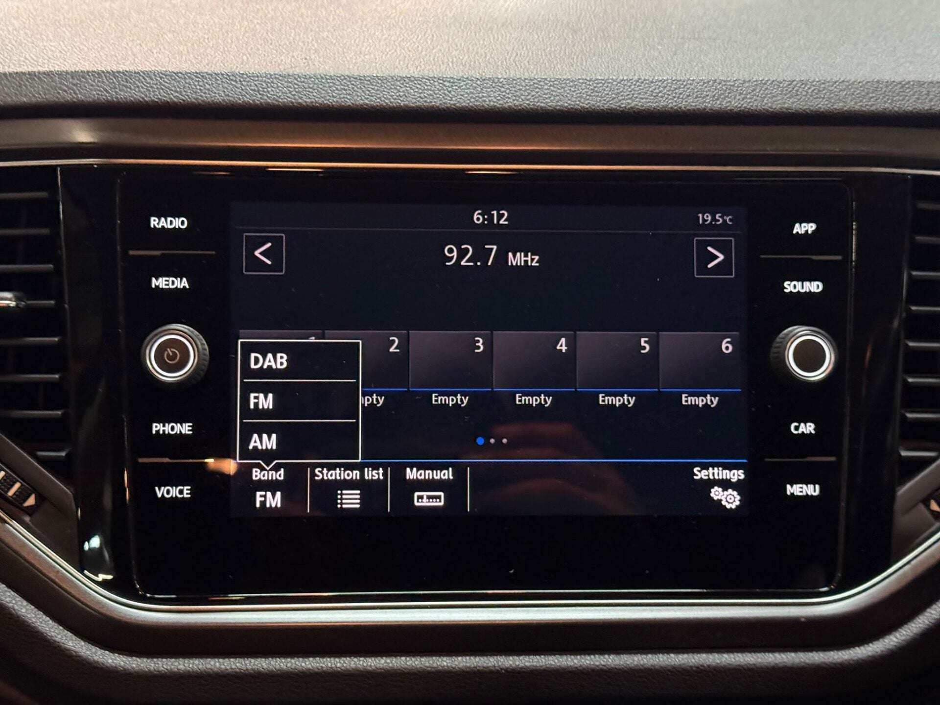 2019 VOLKSWAGEN T-ROC 2019 VOLKSWAGEN T-ROC