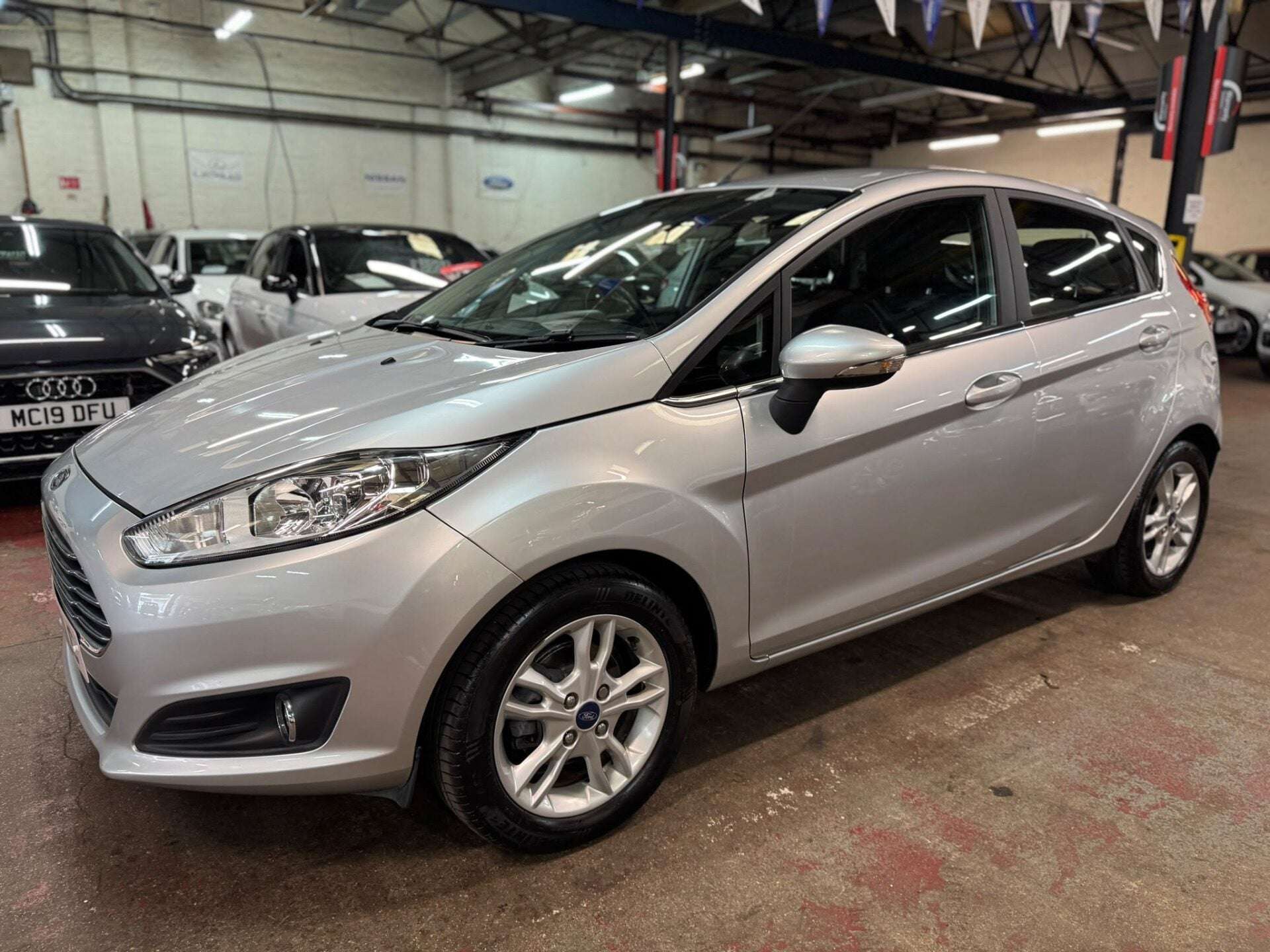 A 2015 FORD FIESTA ZETEC A 2015 FORD FIESTA ZETEC