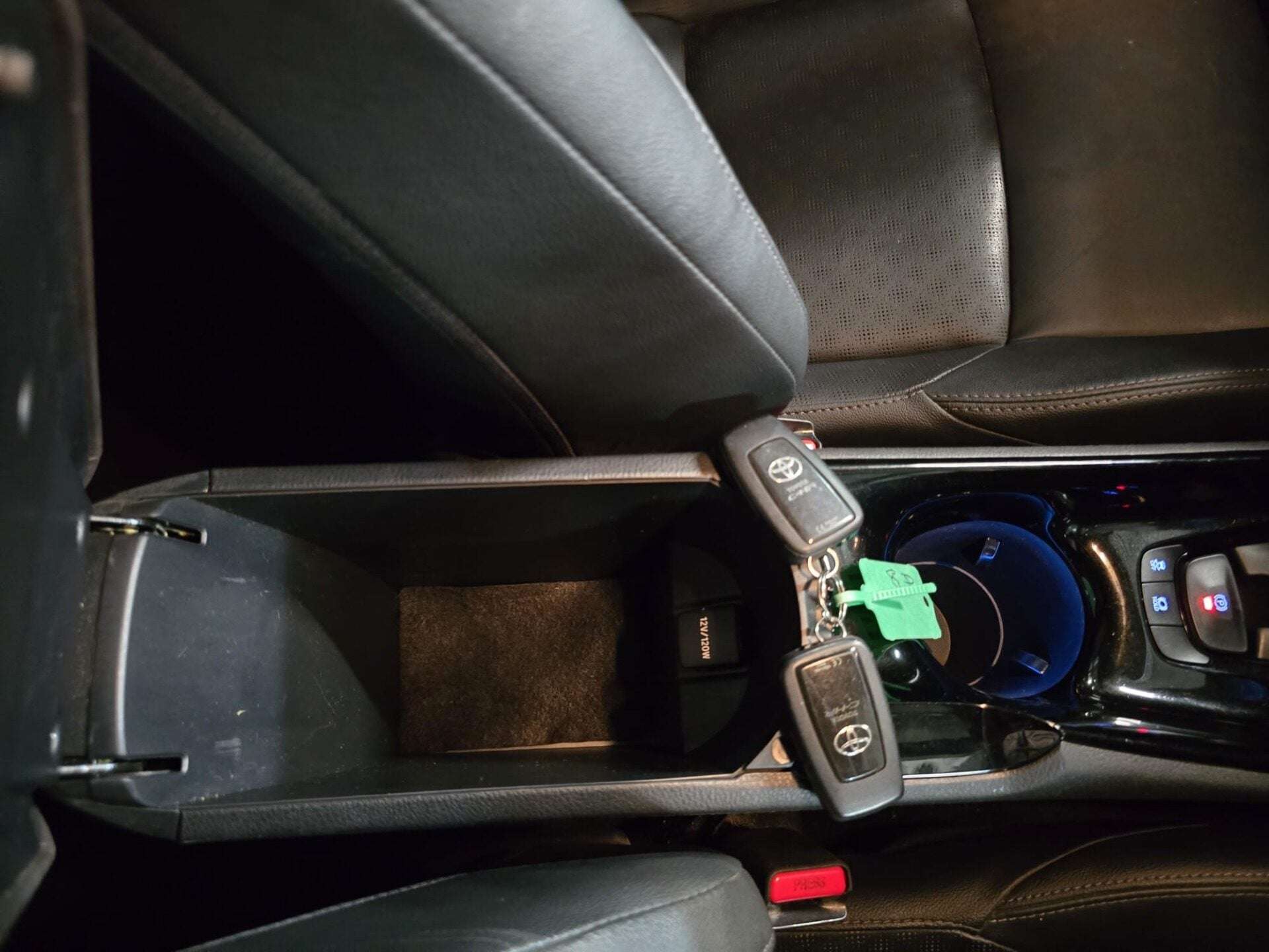 2019 TOYOTA C-HR 2019 TOYOTA C-HR