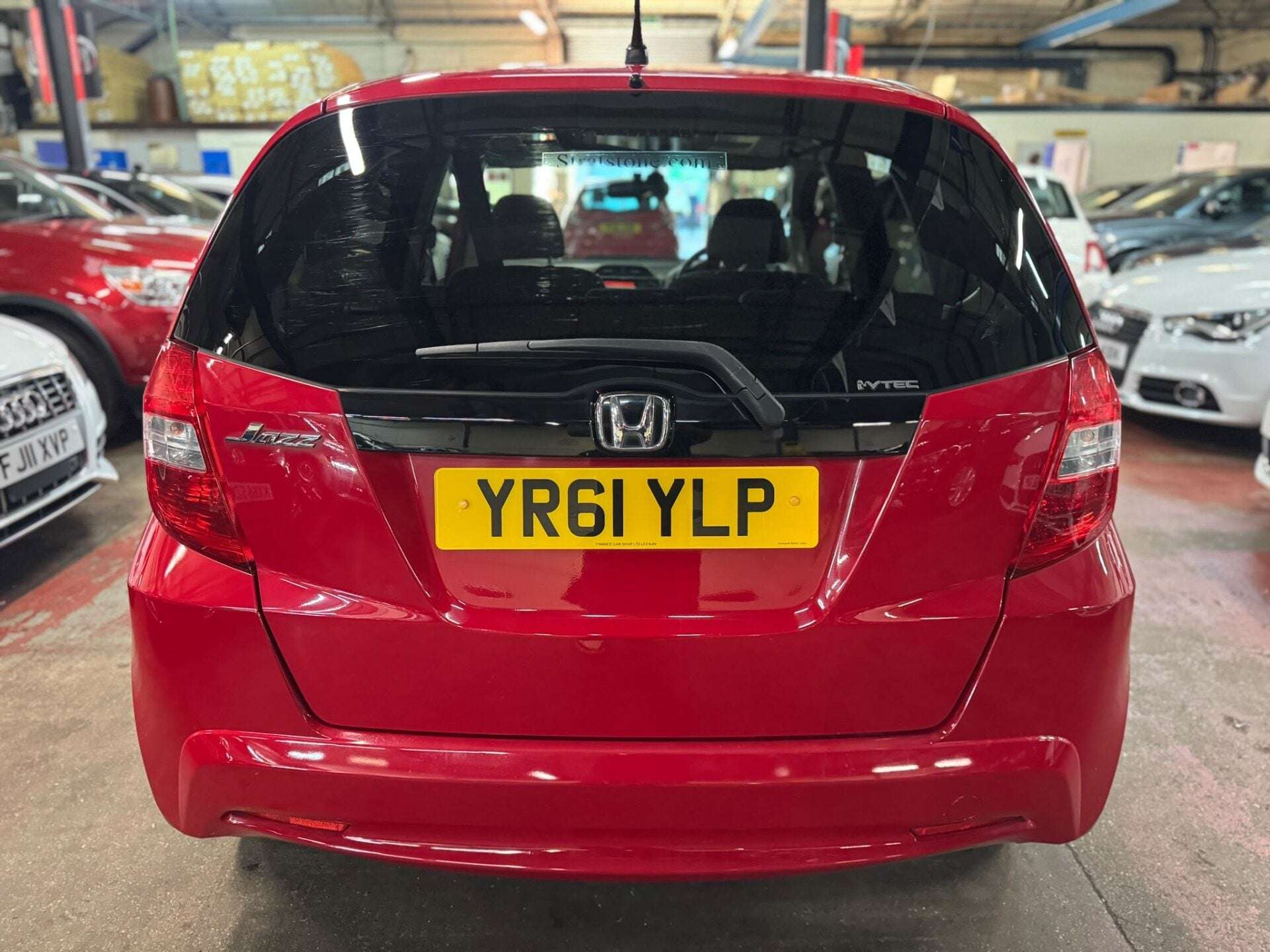 A 2011 HONDA JAZZ I-VTEC EX A 2011 HONDA JAZZ I-VTEC EX