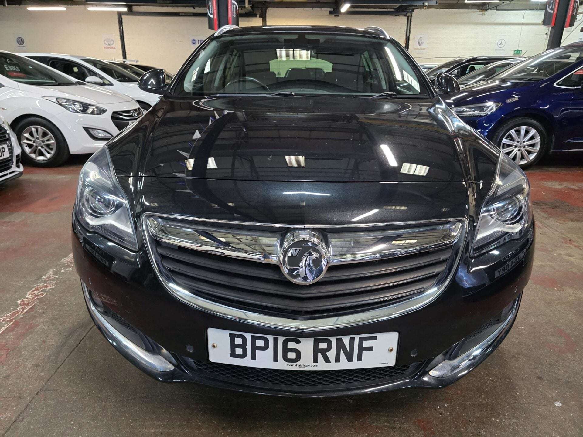 A 2016 VAUXHALL INSIGNIA ELITE CDTI ECOFLEX S/S A 2016 VAUXHALL INSIGNIA ELITE CDTI ECOFLEX S/S