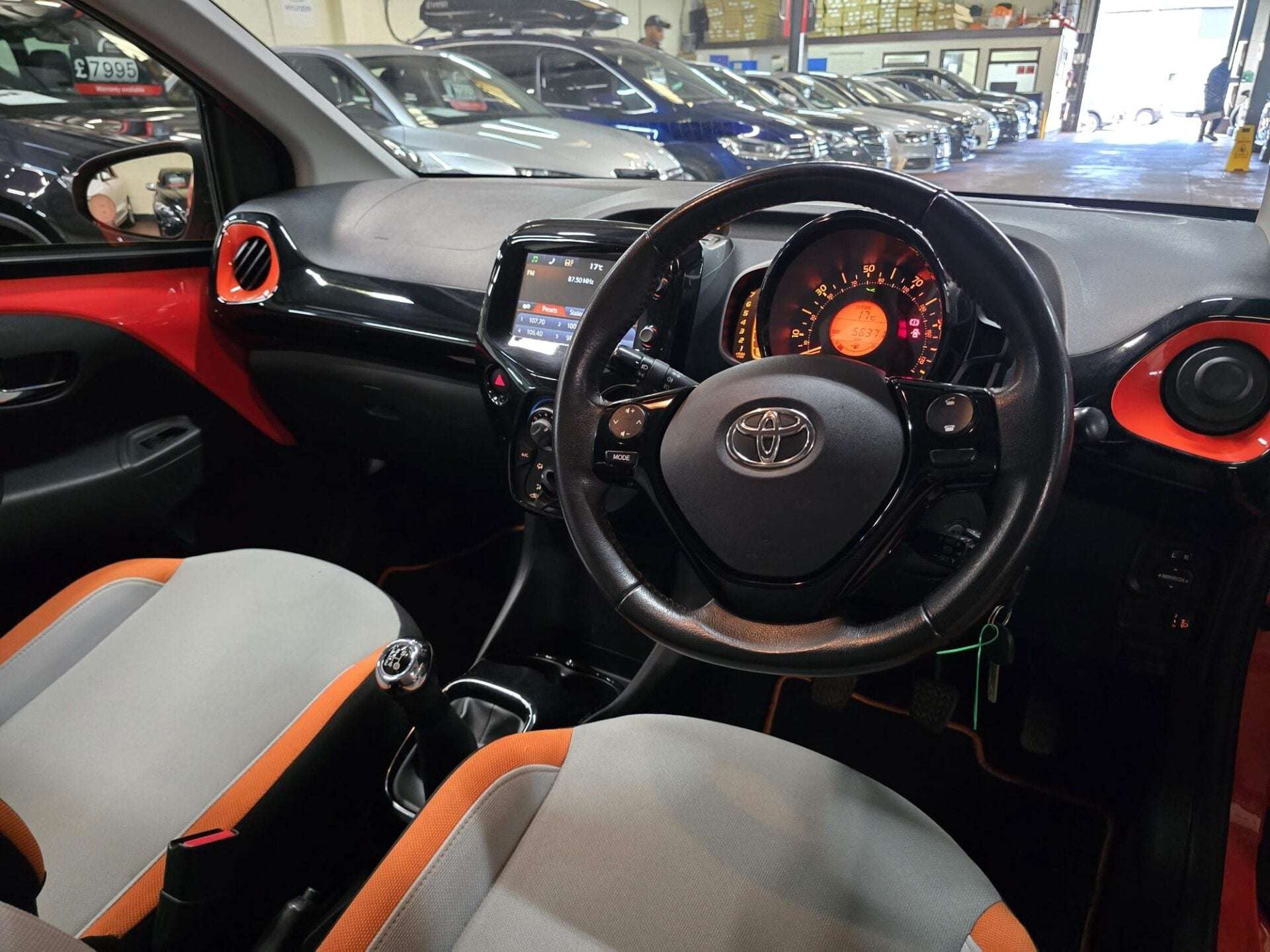2015 TOYOTA AYGO 2015 TOYOTA AYGO