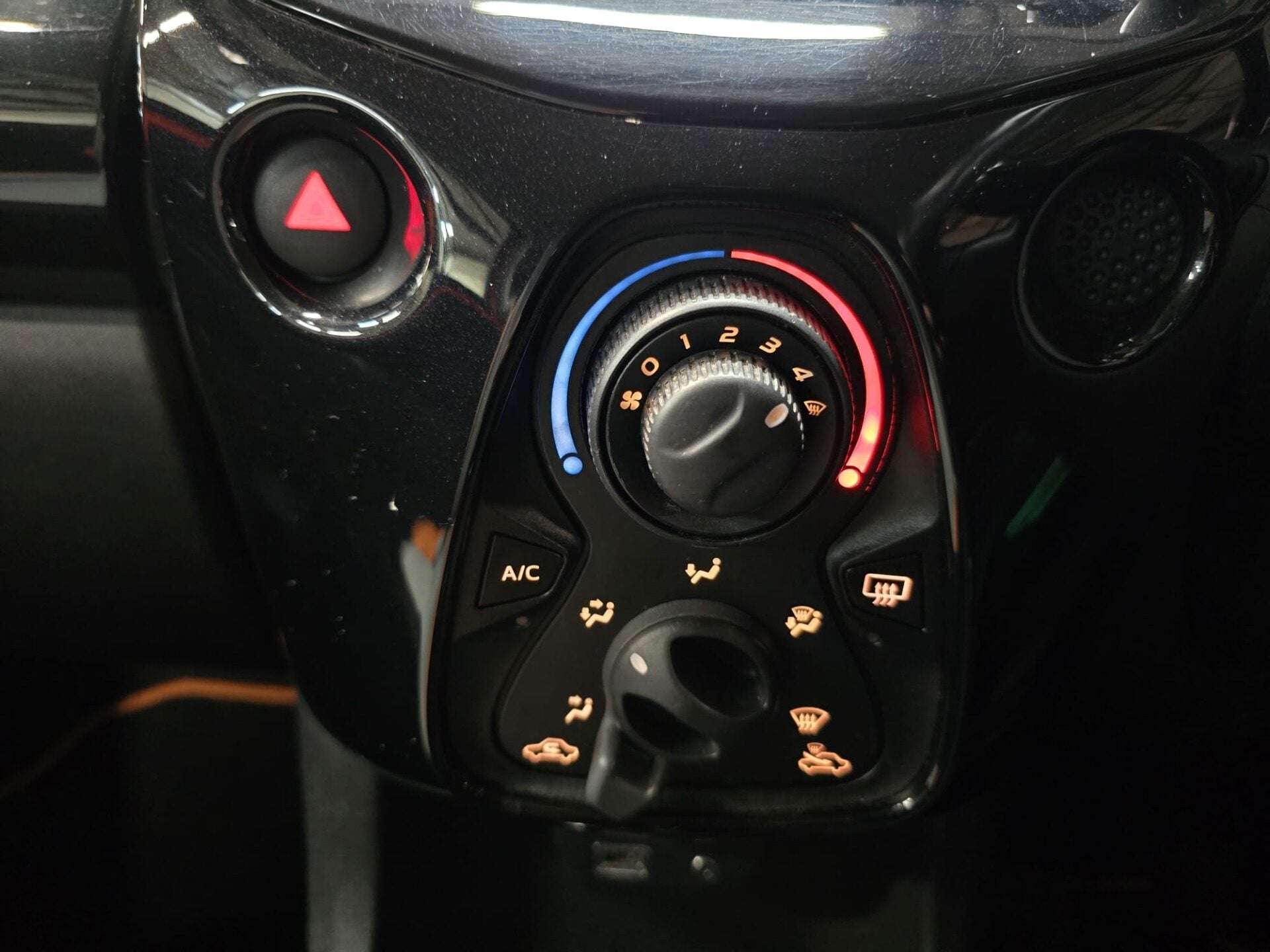 2015 TOYOTA AYGO 2015 TOYOTA AYGO