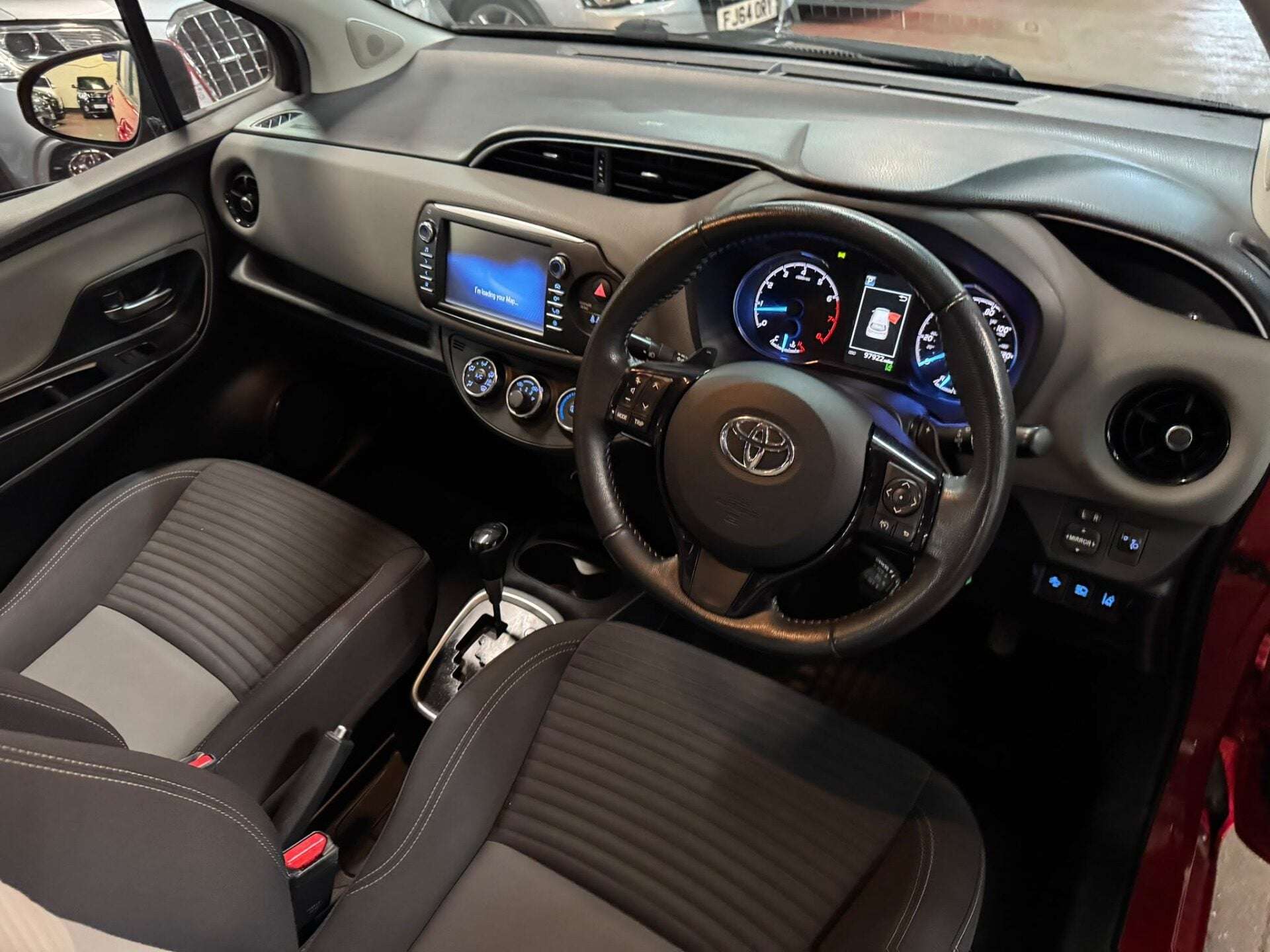 2017 TOYOTA YARIS 2017 TOYOTA YARIS